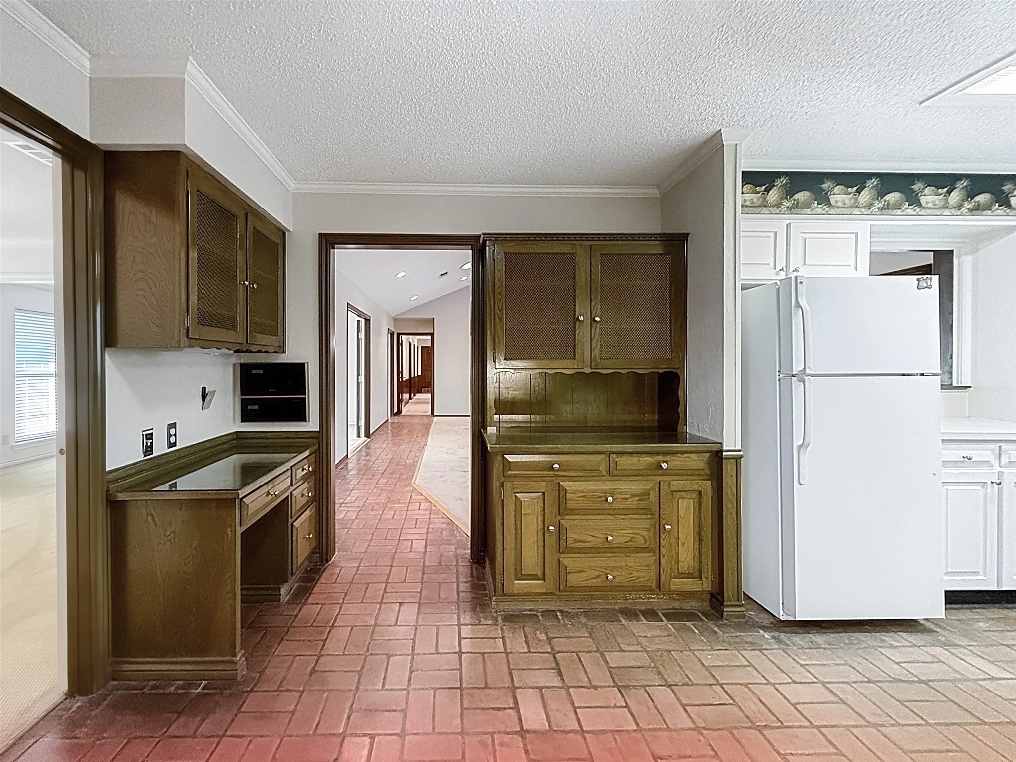 Single Family Residence For Sale in Denton County , 13001 Stonebridge Road, Argyle, Texas 76226, 5 Bedroom, 6 Bathroom, 3 Garage spaces, 4,437 Sqft, built in 1974, mls#21267488, Real Estate Agent in Argyle, Homes For Sale in Denton county, Homes For Sale in Argyle, Realtor in Argyle Texas, Real Estate Brokerage Independent Realty Texas, Luminita Cordes Realtor
