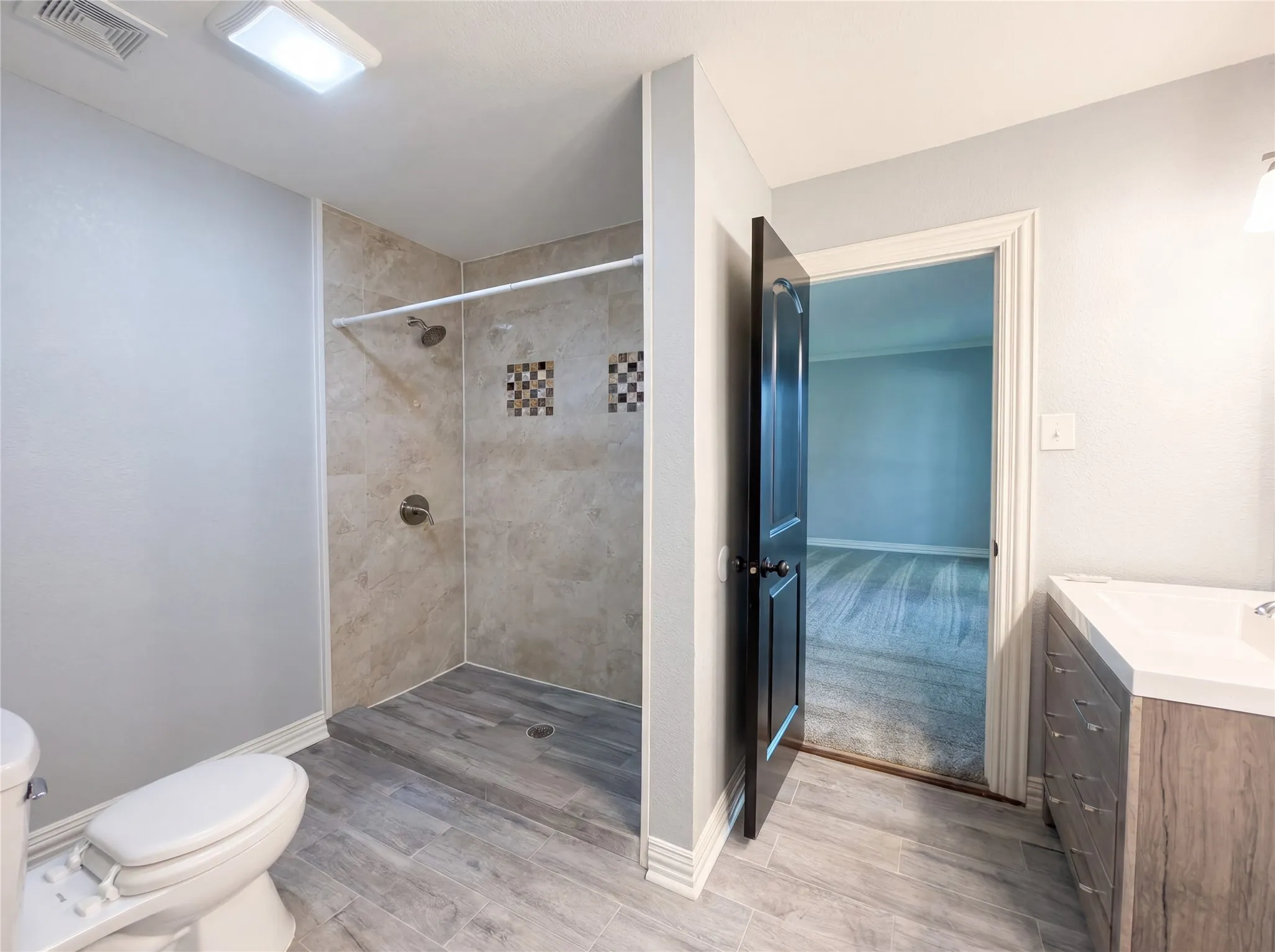 Single Family Residence For Sale in Dallas County , 11083 Erhard Drive, Dallas, Texas 75228, 4 Bedroom, 4 Bathroom, 2 Garage spaces, 4,395 Sqft, built in 1955, mls#21267825, Real Estate Agent in Dallas, Homes For Sale in Dallas county, Homes For Sale in Dallas, Realtor in Dallas Texas, Real Estate Brokerage Independent Realty Texas, Luminita Cordes Realtor