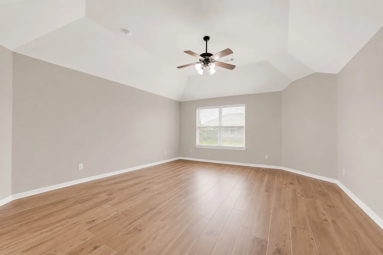 Digitally enhanced to showcase the home’s potential with neutral paint tones and vacant spaces. Seller is offering concessions, giving buyers flexibility to personalize updates and finishes to fit their style.