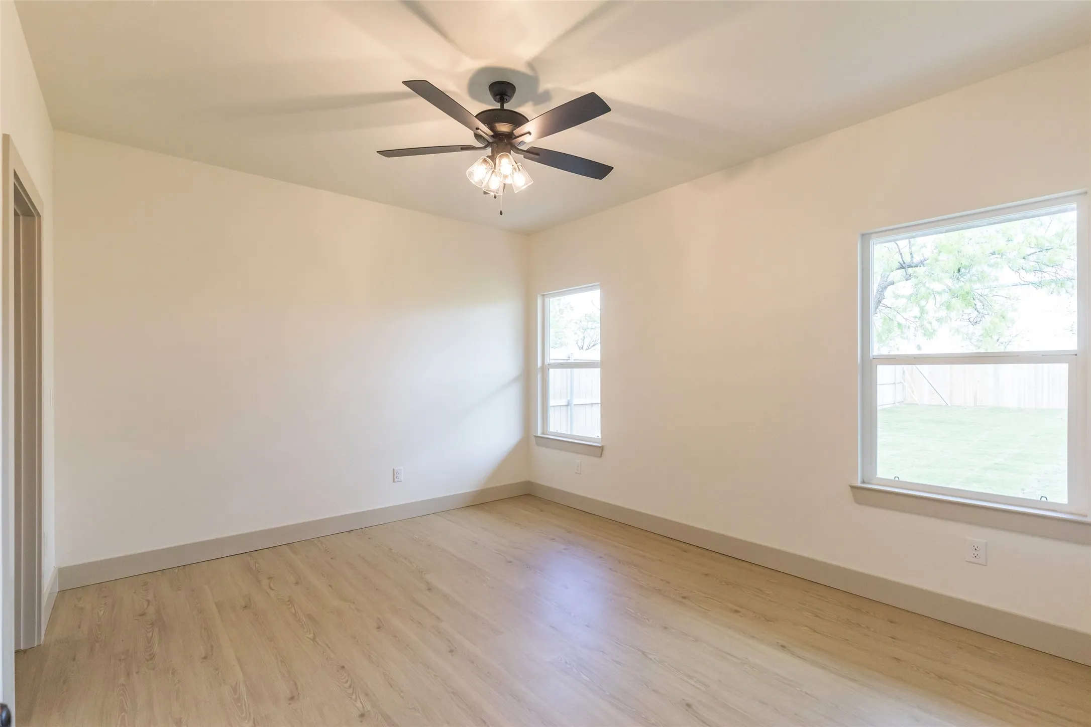 Single Family Residence For Sale in Taylor County , 926 Minda Street, Abilene, Texas 79602, 3 Bedrooms, 2 Bathrooms, 1 Garage spaces, 1,250 Sqft, built in 2026, Price $203,000, mls#21266742, Real Estate Agent in Abilene, Homes For Sale in Taylor county, Homes For Sale in Abilene, Realtor in Abilene Texas, Real Estate Brokerage Independent Realty Texas, Luminita Cordes Realtor