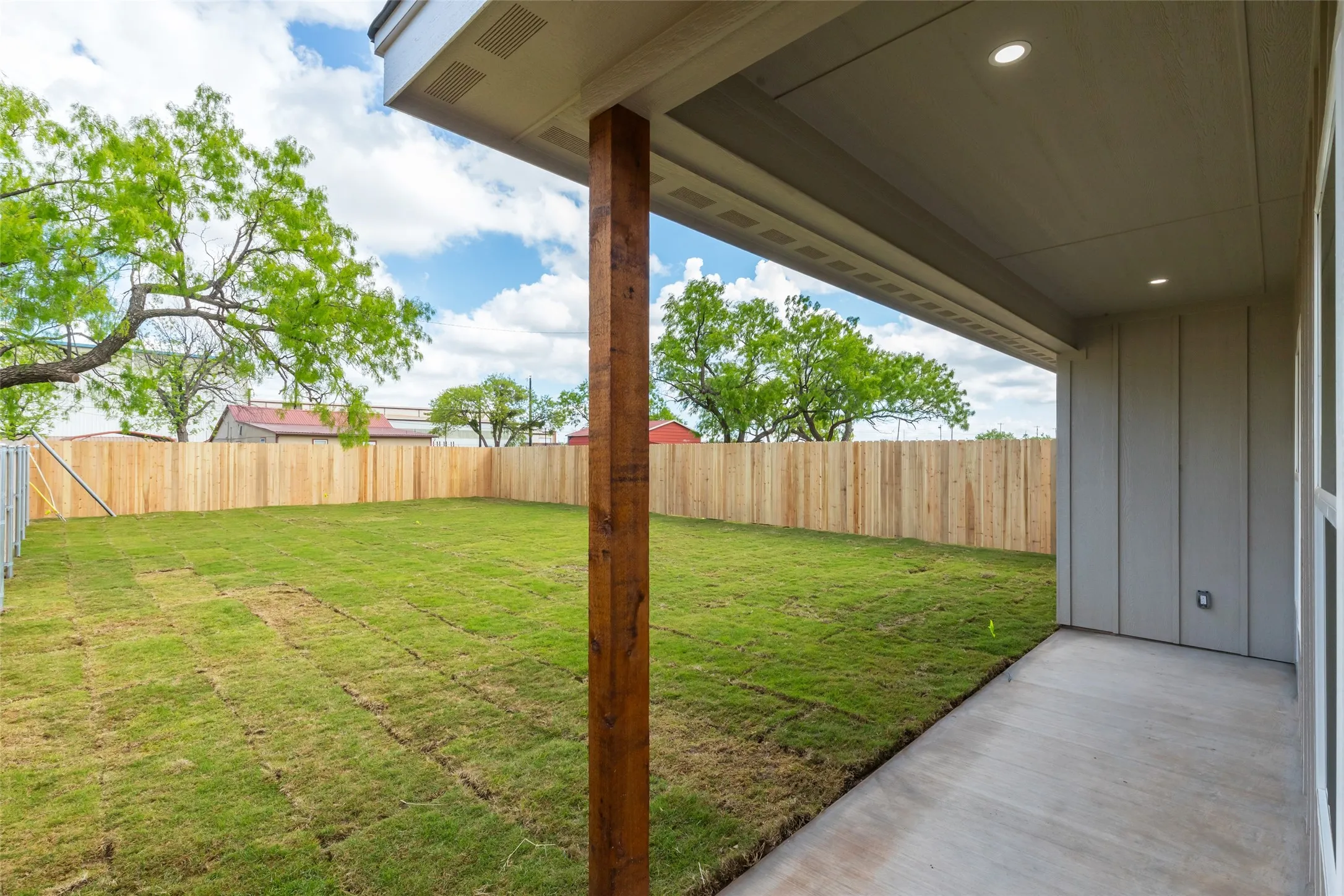 Single Family Residence For Sale in Taylor County , 926 Minda Street, Abilene, Texas 79602, 3 Bedrooms, 2 Bathrooms, 1 Garage spaces, 1,250 Sqft, built in 2026, Price $203,000, mls#21266742, Real Estate Agent in Abilene, Homes For Sale in Taylor county, Homes For Sale in Abilene, Realtor in Abilene Texas, Real Estate Brokerage Independent Realty Texas, Luminita Cordes Realtor