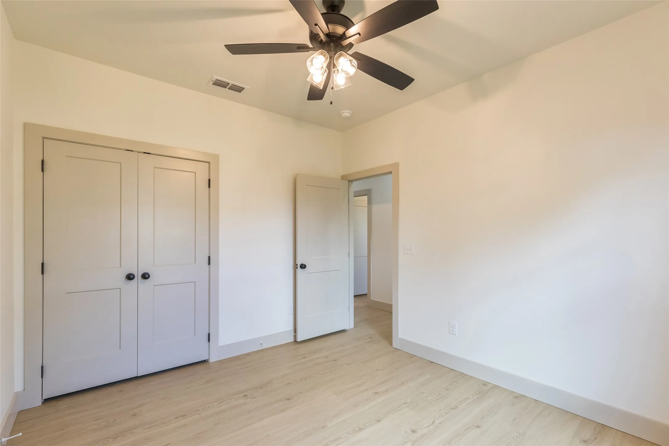 Single Family Residence For Sale in Taylor County , 930 Minda Street, Abilene, Texas 79602, 3 Bedroom, 2 Bathroom, 1 Garage spaces, 1,250 Sqft, built in 2026, mls#21266783, Real Estate Agent in Abilene, Homes For Sale in Taylor county, Homes For Sale in Abilene, Realtor in Abilene Texas, Real Estate Brokerage Independent Realty Texas, Luminita Cordes Realtor