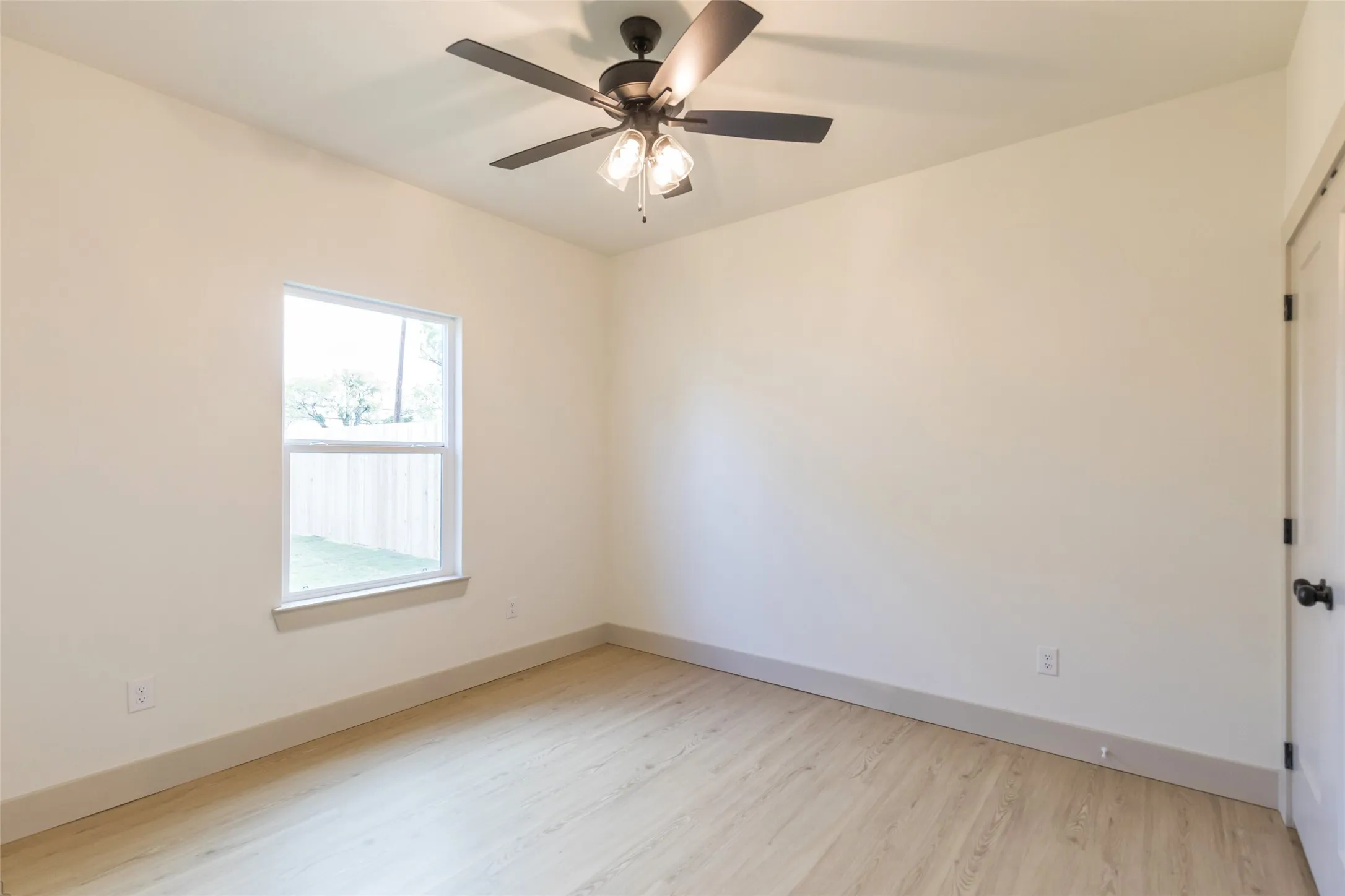 Single Family Residence For Sale in Taylor County , 930 Minda Street, Abilene, Texas 79602, 3 Bedroom, 2 Bathroom, 1 Garage spaces, 1,250 Sqft, built in 2026, mls#21266783, Real Estate Agent in Abilene, Homes For Sale in Taylor county, Homes For Sale in Abilene, Realtor in Abilene Texas, Real Estate Brokerage Independent Realty Texas, Luminita Cordes Realtor