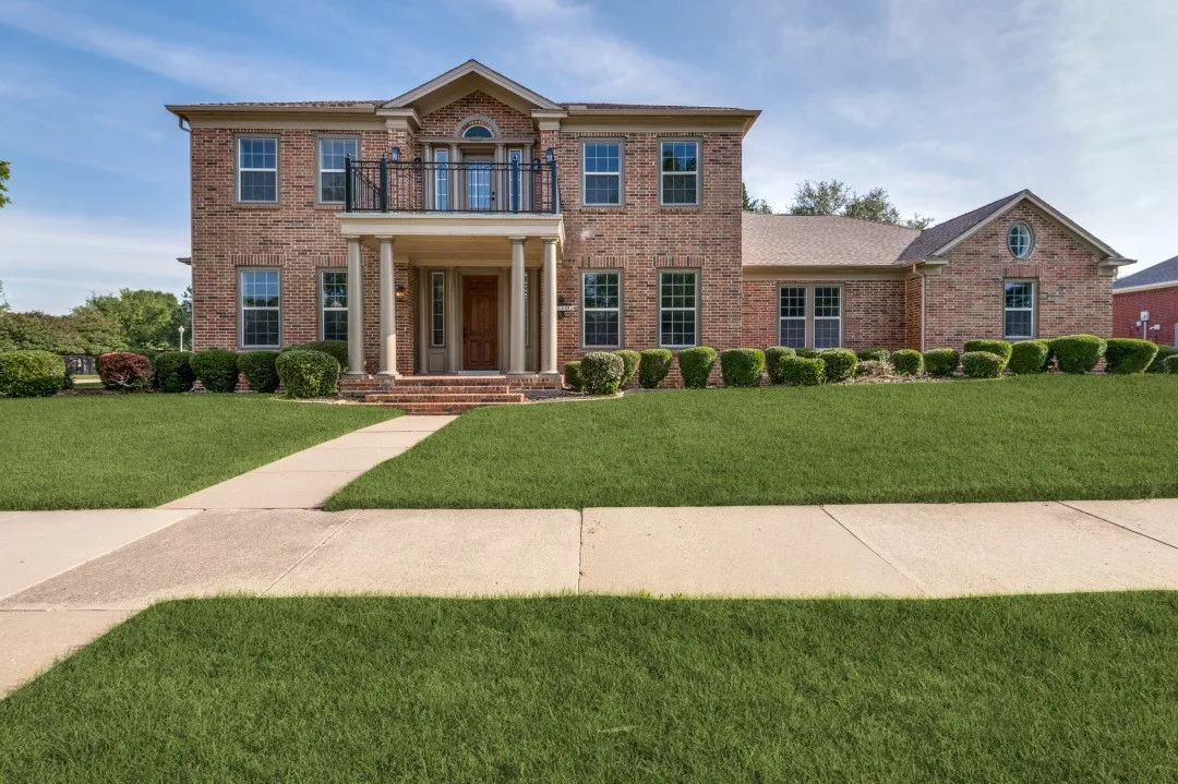 Single Family Residence For Sale in Denton County , 1813 Countryside, Carrollton, Texas 75007, 5 Bedroom, 7 Bathroom, 3 Garage spaces, 5,419 Sqft, built in 1999, mls#21254328, Real Estate Agent in Carrollton, Homes For Sale in Denton county, Homes For Sale in Carrollton, Realtor in Carrollton Texas, Real Estate Brokerage Independent Realty Texas, Luminita Cordes Realtor