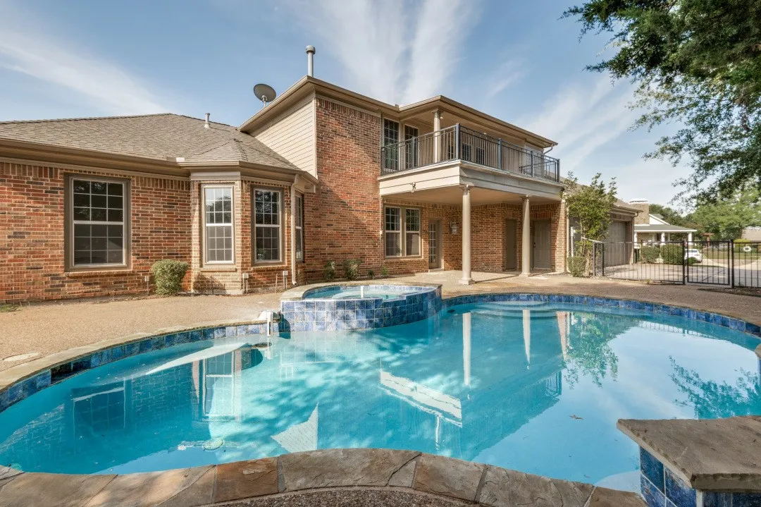 Single Family Residence For Sale in Denton County , 1813 Countryside, Carrollton, Texas 75007, 5 Bedroom, 7 Bathroom, 3 Garage spaces, 5,419 Sqft, built in 1999, mls#21254328, Real Estate Agent in Carrollton, Homes For Sale in Denton county, Homes For Sale in Carrollton, Realtor in Carrollton Texas, Real Estate Brokerage Independent Realty Texas, Luminita Cordes Realtor