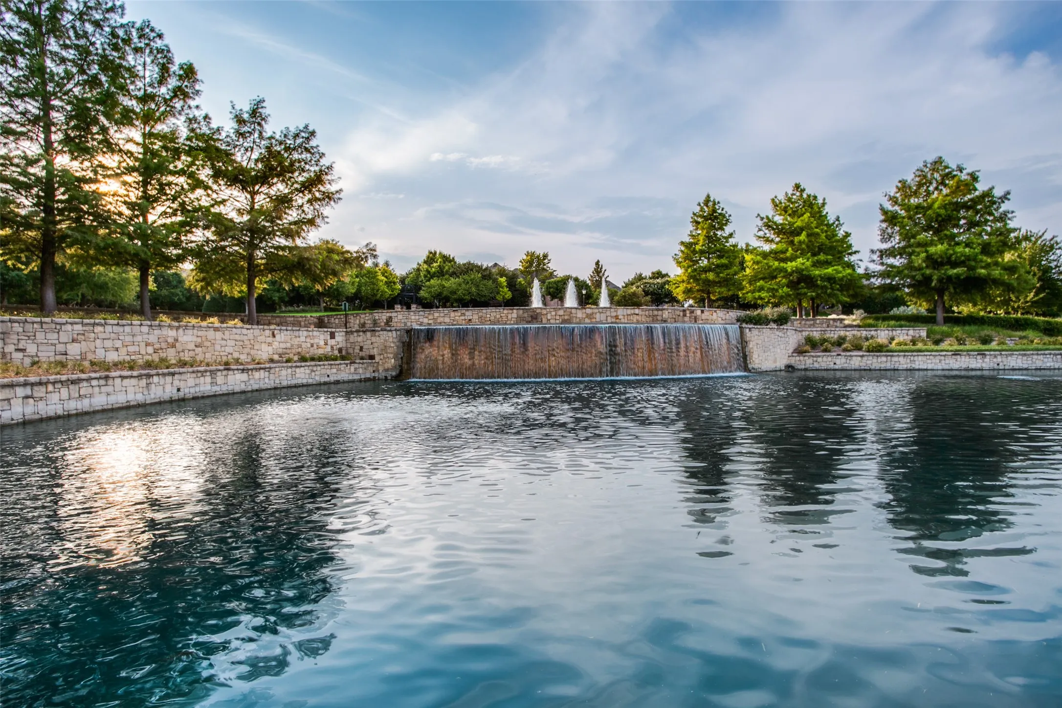Twin Creeks Master-Planned Community offers multiple pools, playgrounds, hiking & bike trails, Stephen Terrell Recreation Center, a public golf course, pickleball, tennis and more!