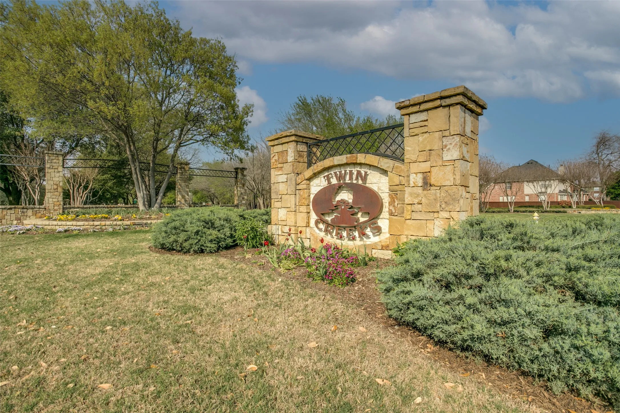 Twin Creeks is a highly sought-after, master-planned community in Allen, TX, beloved for its top-rated schools, luxury homes, and resort-style amenities. Its prime location and strong family-oriented atmosphere make it a premier destination in the Dallas-Fort Worth metroplex.