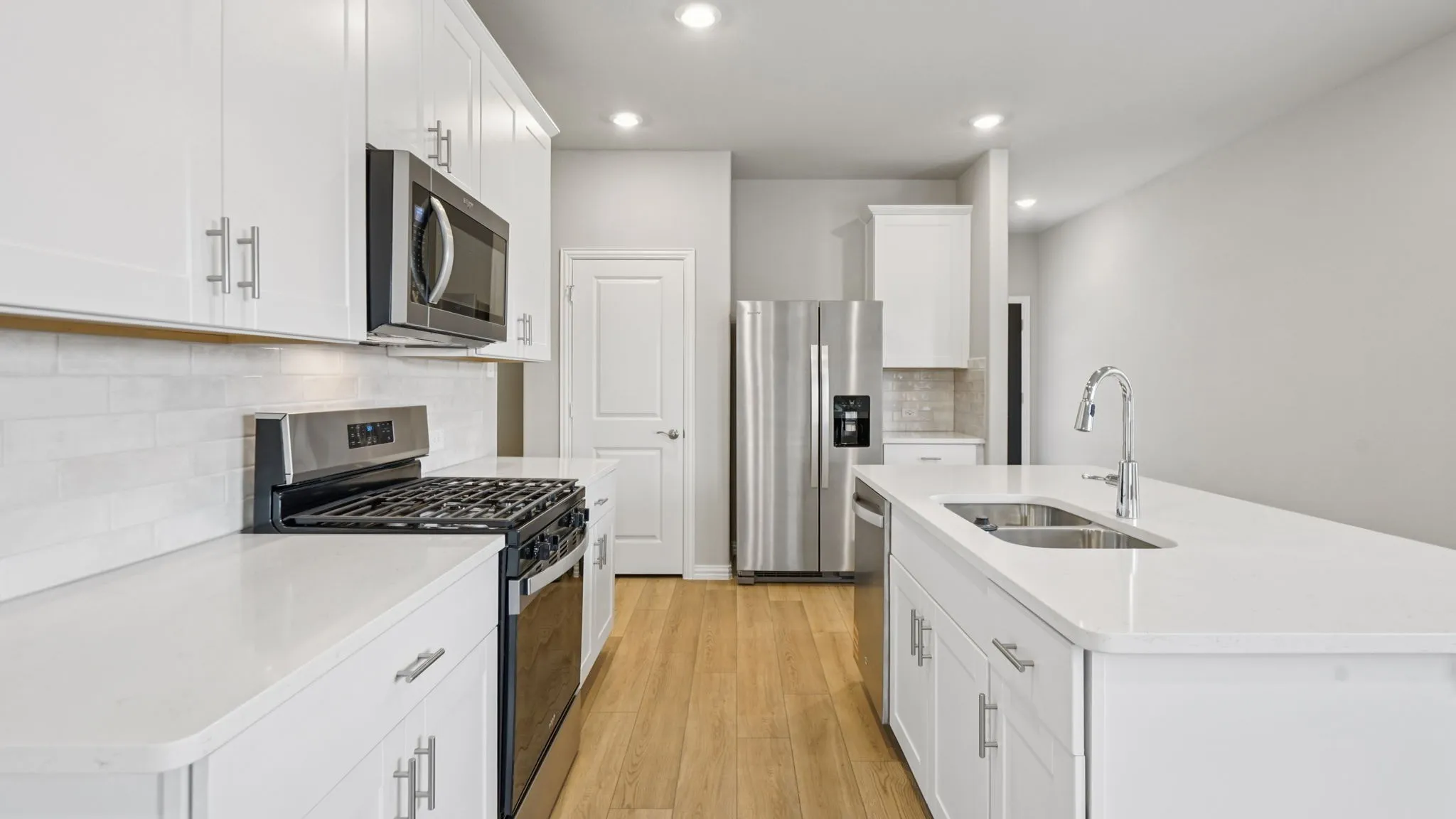 Single Family Residence For Sale in Collin County , 3502 Bridgeport Drive, Farmersville, Texas 75442, 4 Bedroom, 2 Bathroom, 2 Garage spaces, 1,550 Sqft, built in 2026, mls#21267500, Real Estate Agent in Farmersville, Homes For Sale in Collin county, Homes For Sale in Farmersville, Realtor in Farmersville Texas, Real Estate Brokerage Independent Realty Texas, Luminita Cordes Realtor