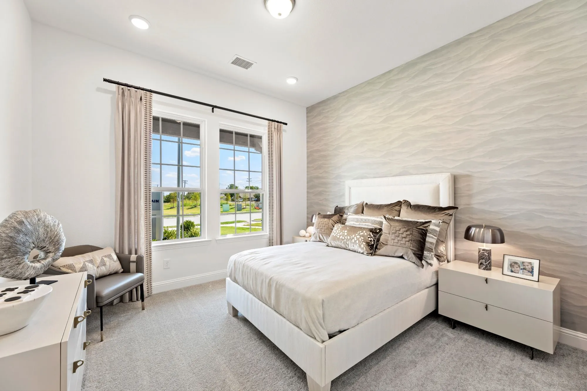 Single Family Residence For Sale in Kaufman County , 103 Heritage Hill Drive, Forney, Texas 75126, 4 Bedroom, 3 Bathroom, 3 Garage spaces, 2,406 Sqft, built in 2023, Price $459,000, mls#21268151, Real Estate Agent in Forney, Homes For Sale in Kaufman county, Homes For Sale in Forney, Realtor in Forney Texas, Real Estate Brokerage Independent Realty Texas, Luminita Cordes Realtor