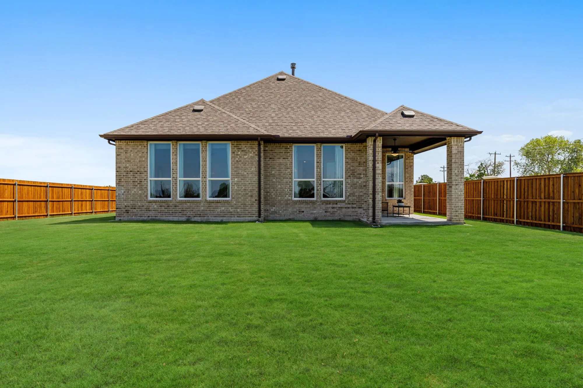 Single Family Residence For Sale in Kaufman County , 103 Heritage Hill Drive, Forney, Texas 75126, 4 Bedroom, 3 Bathroom, 3 Garage spaces, 2,406 Sqft, built in 2023, Price $459,000, mls#21268151, Real Estate Agent in Forney, Homes For Sale in Kaufman county, Homes For Sale in Forney, Realtor in Forney Texas, Real Estate Brokerage Independent Realty Texas, Luminita Cordes Realtor