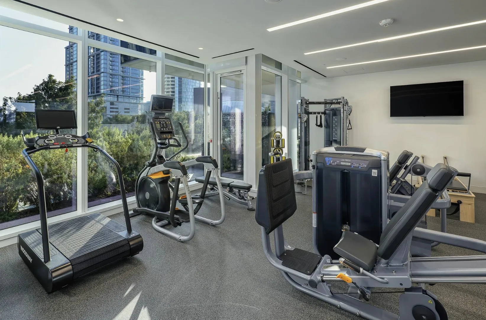 Condominium For Sale in Dallas County , 1747 Leonard Street 1402, Dallas, Texas 75201, 3 Bedrooms, 4 Bathrooms, 3 Garage spaces, 3,677 Sqft, built in 2017, Price $3,950,000, mls#21267787, Real Estate Agent in Dallas, Homes For Sale in Dallas county, Homes For Sale in Dallas, Realtor in Dallas Texas, Real Estate Brokerage Independent Realty Texas, Luminita Cordes Realtor