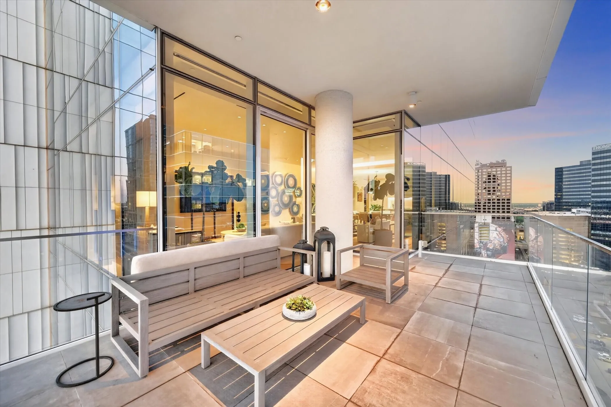 Condominium For Sale in Dallas County , 1747 Leonard Street 1402, Dallas, Texas 75201, 3 Bedrooms, 4 Bathrooms, 3 Garage spaces, 3,677 Sqft, built in 2017, Price $3,950,000, mls#21267787, Real Estate Agent in Dallas, Homes For Sale in Dallas county, Homes For Sale in Dallas, Realtor in Dallas Texas, Real Estate Brokerage Independent Realty Texas, Luminita Cordes Realtor