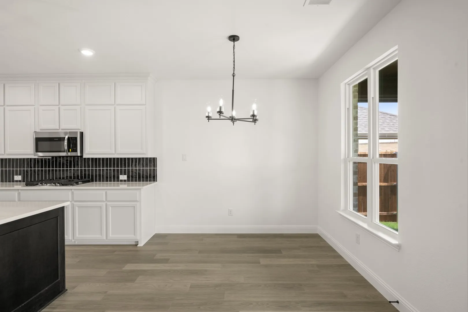 708 Auburn- Dining-1