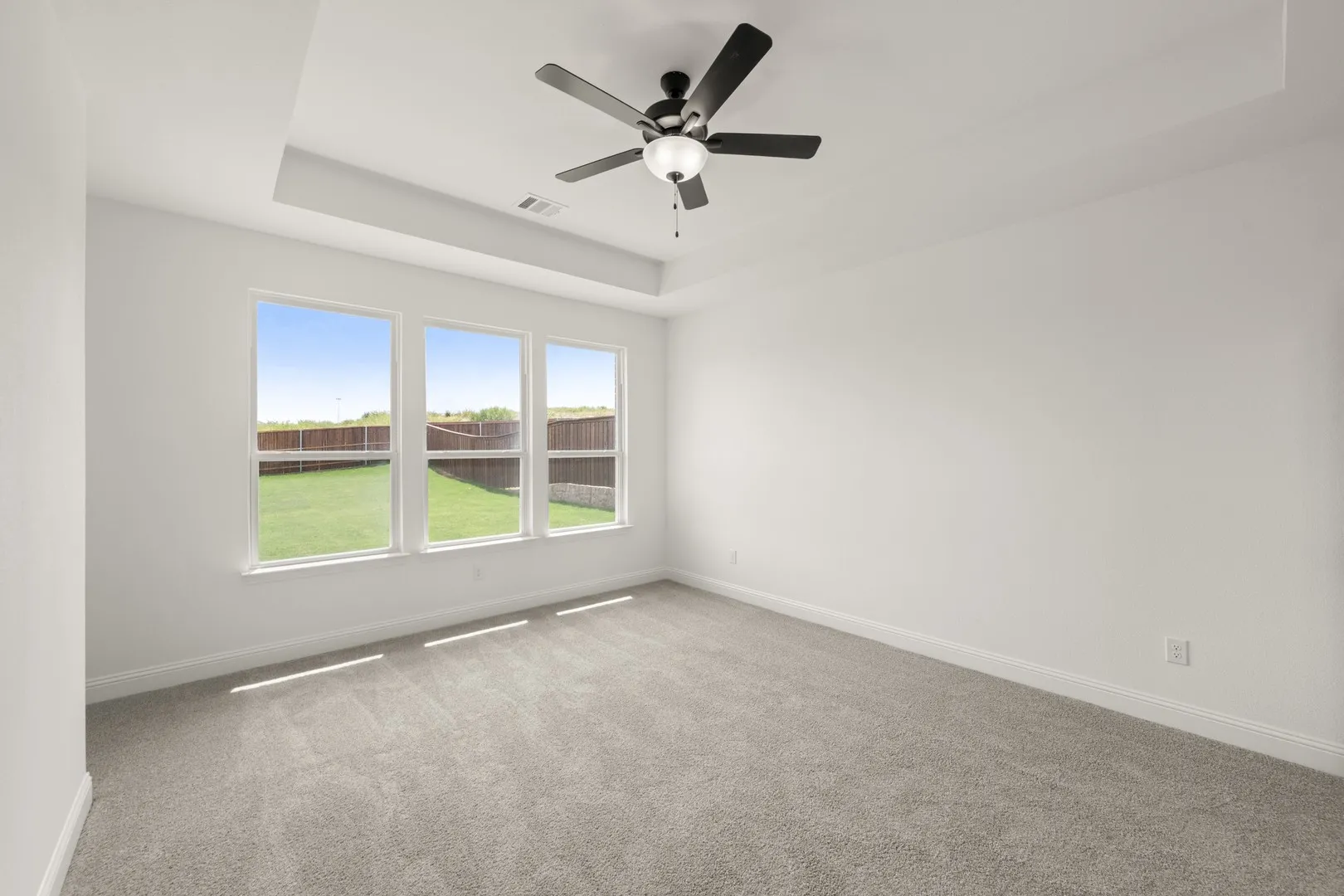 708 Auburn- Primary Suite-1