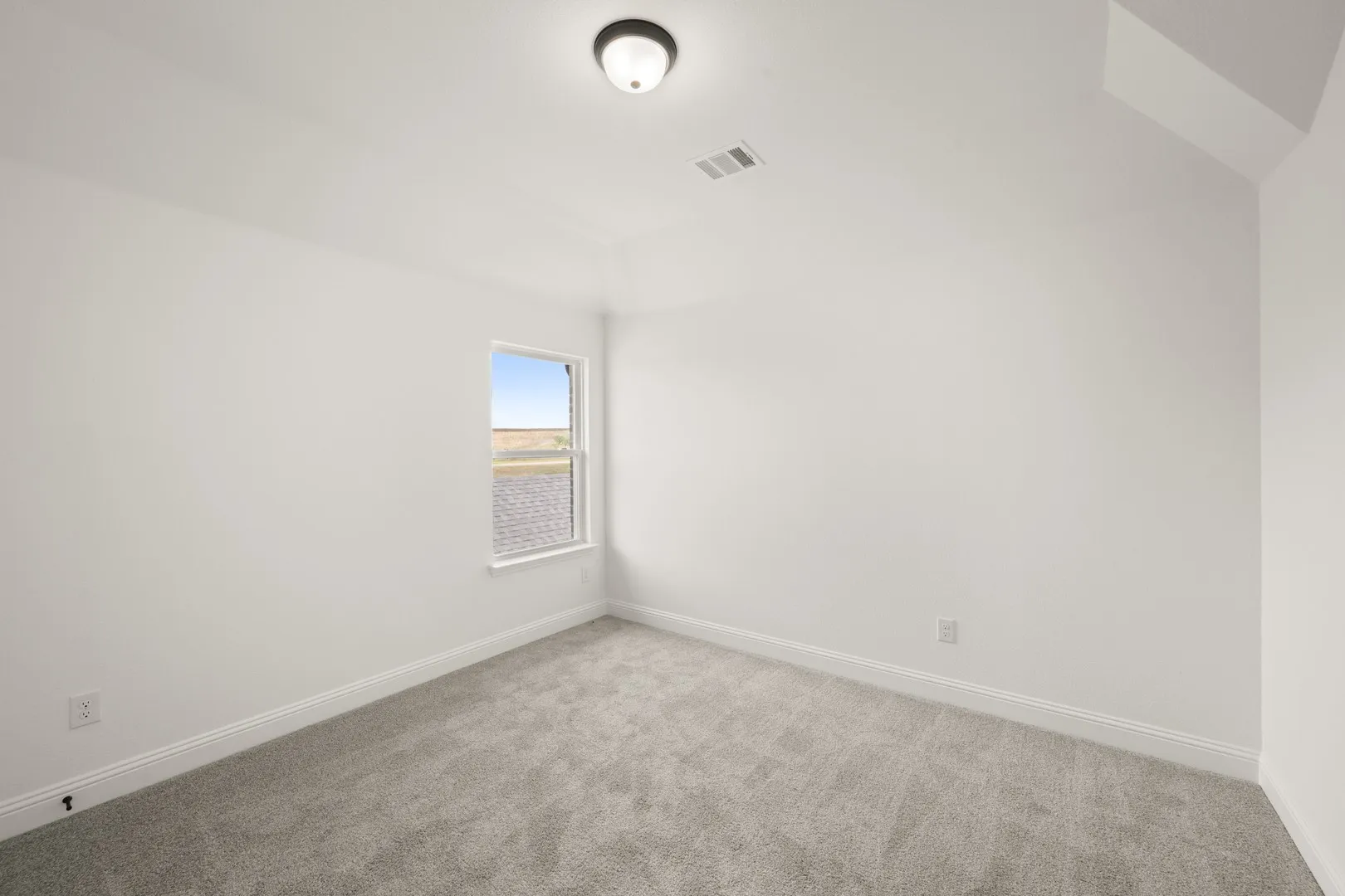 708 Auburn- Bedroom-2