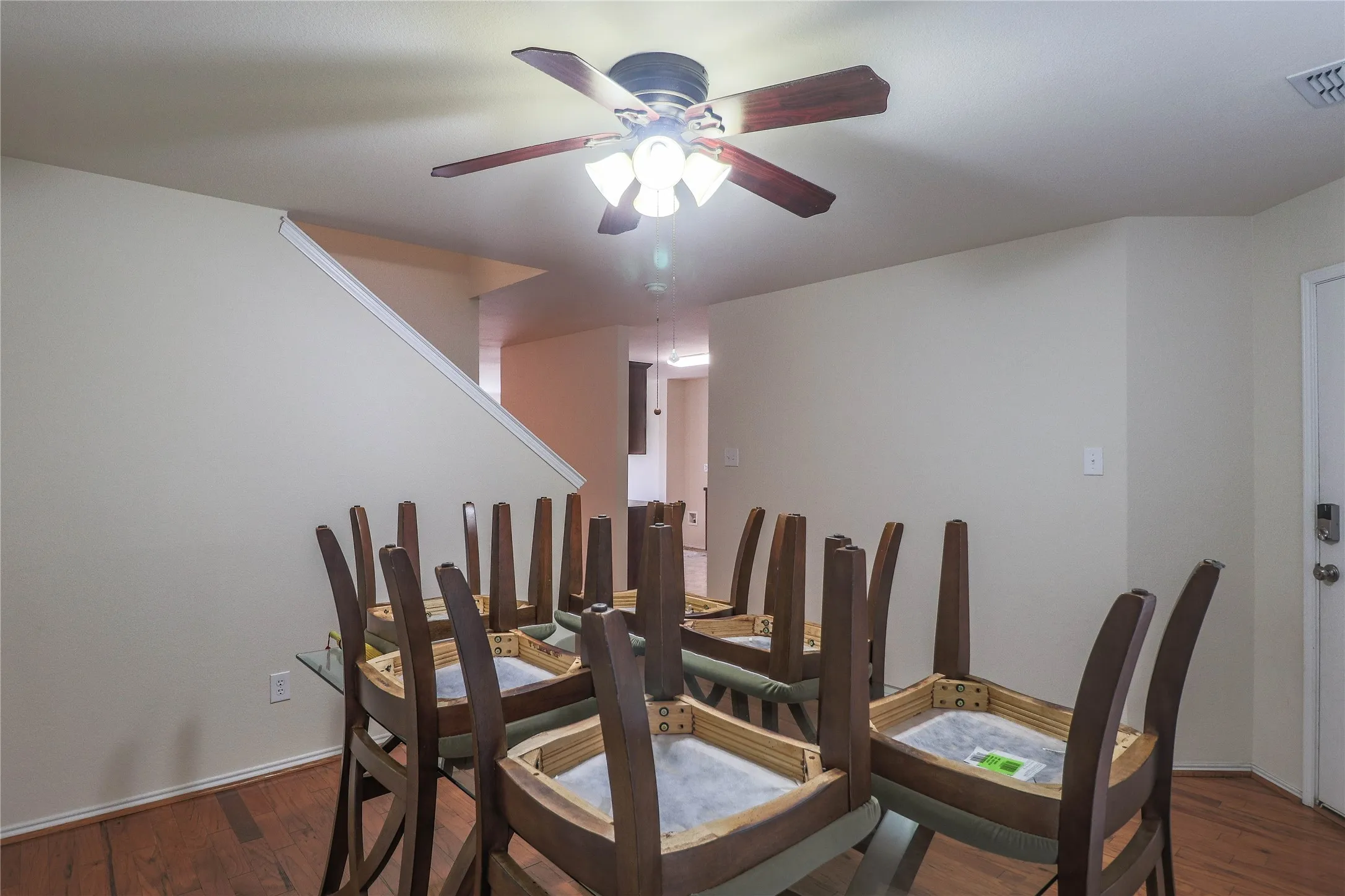 Single Family Residence For Rent in Tarrant County , 4313 Silverwood Trail, Fort Worth, Texas 76244, 4 Bedrooms, 2 Bathrooms, 2 Garage spaces, 2,362 Sqft, built in 2006, Price $2,300, mls#21268195, Real Estate Agent in Fort Worth, Homes For Rent in Tarrant county, Homes For Rent in Fort Worth, Realtor in Fort Worth Texas, Real Estate Brokerage Independent Realty Texas, Luminita Cordes Realtor