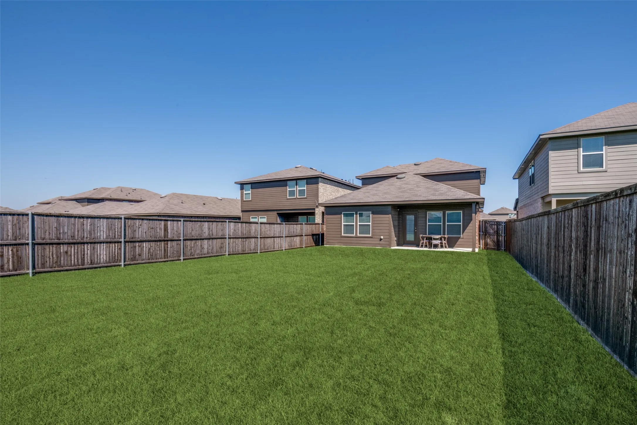 Single Family Residence For Sale in Kaufman County , 1655 Seadrift Drive, Forney, Texas 75126, 4 Bedroom, 3 Bathroom, 2 Garage spaces, 2,057 Sqft, built in 2021, mls#21268143, Real Estate Agent in Forney, Homes For Sale in Kaufman county, Homes For Sale in Forney, Realtor in Forney Texas, Real Estate Brokerage Independent Realty Texas, Luminita Cordes Realtor