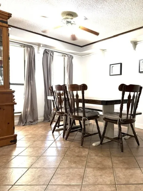 Single Family Residence For Sale in Erath County , 301 Bluebonnet Street, Stephenville, Texas 76401, 3 Bedroom, 2 Bathroom, 1 Garage spaces, 1,463 Sqft, built in 1983, mls#21268110, Real Estate Agent in Stephenville, Homes For Sale in Erath county, Homes For Sale in Stephenville, Realtor in Stephenville Texas, Real Estate Brokerage Independent Realty Texas, Luminita Cordes Realtor