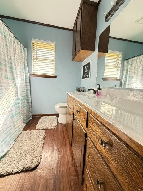 Single Family Residence For Sale in Erath County , 301 Bluebonnet Street, Stephenville, Texas 76401, 3 Bedroom, 2 Bathroom, 1 Garage spaces, 1,463 Sqft, built in 1983, mls#21268110, Real Estate Agent in Stephenville, Homes For Sale in Erath county, Homes For Sale in Stephenville, Realtor in Stephenville Texas, Real Estate Brokerage Independent Realty Texas, Luminita Cordes Realtor