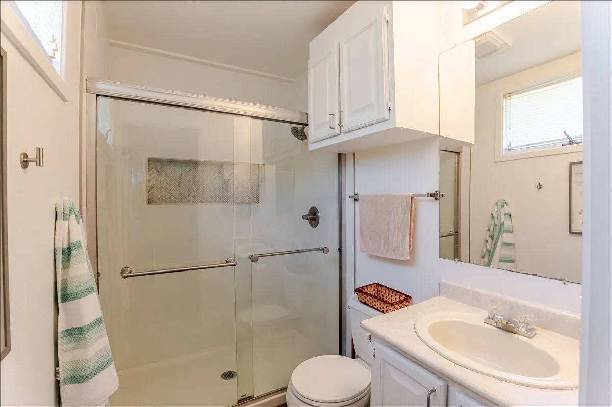 Updated bathroom and walk in shower!