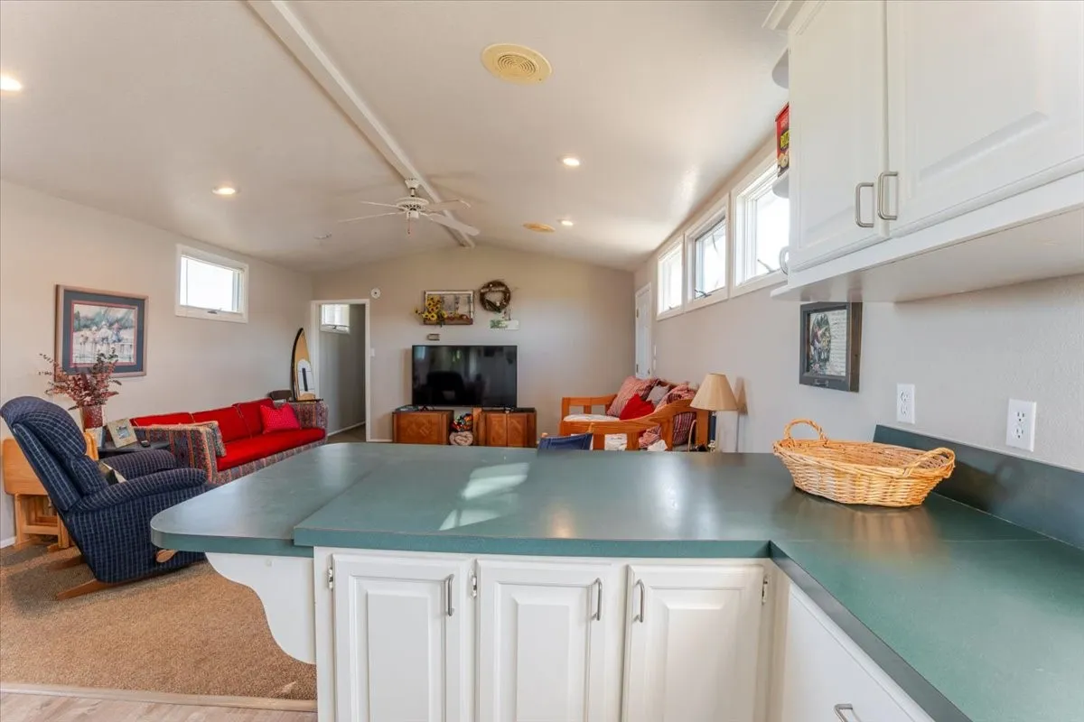 Nice entertaining space with an open floor plan