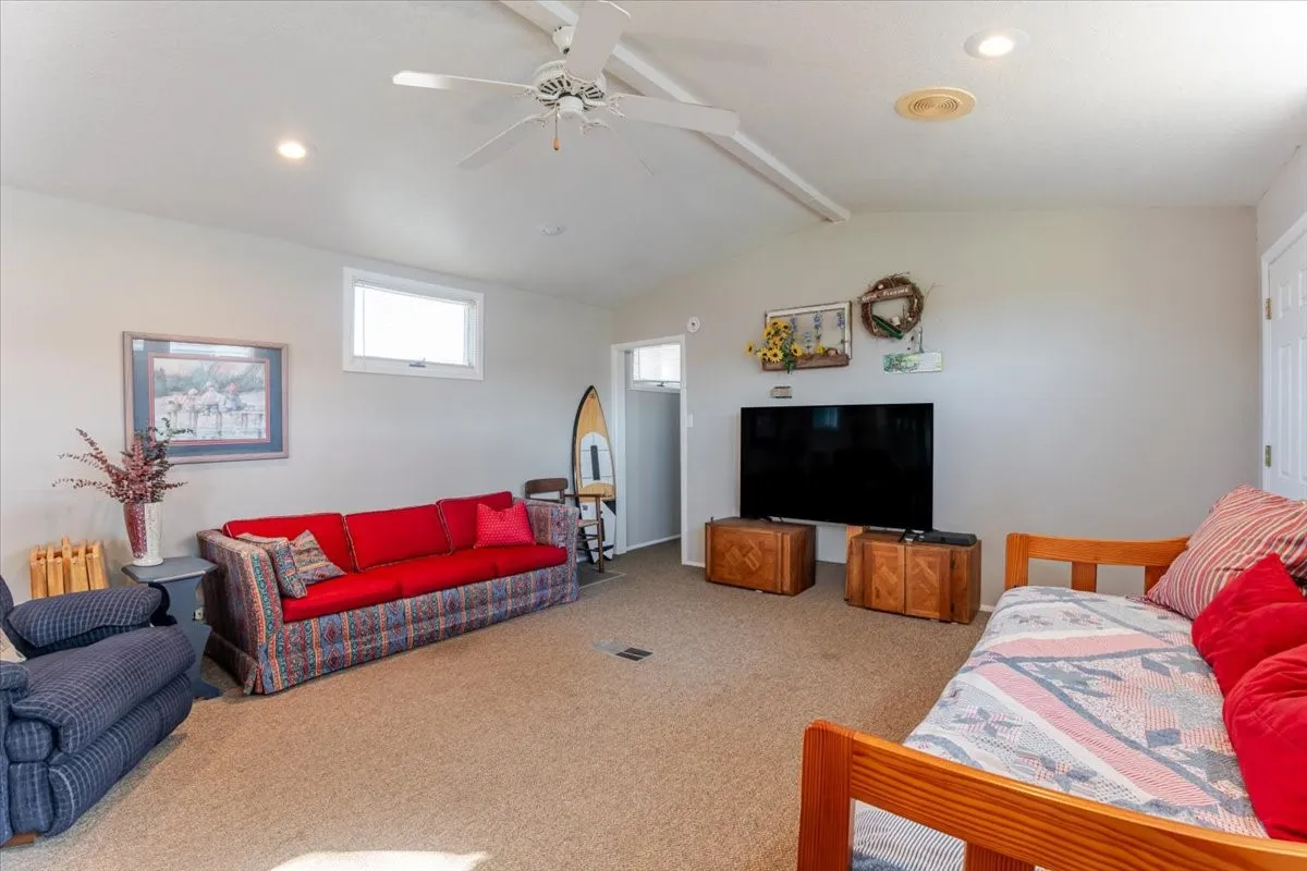 Open floor plan with lots of space for entertaining