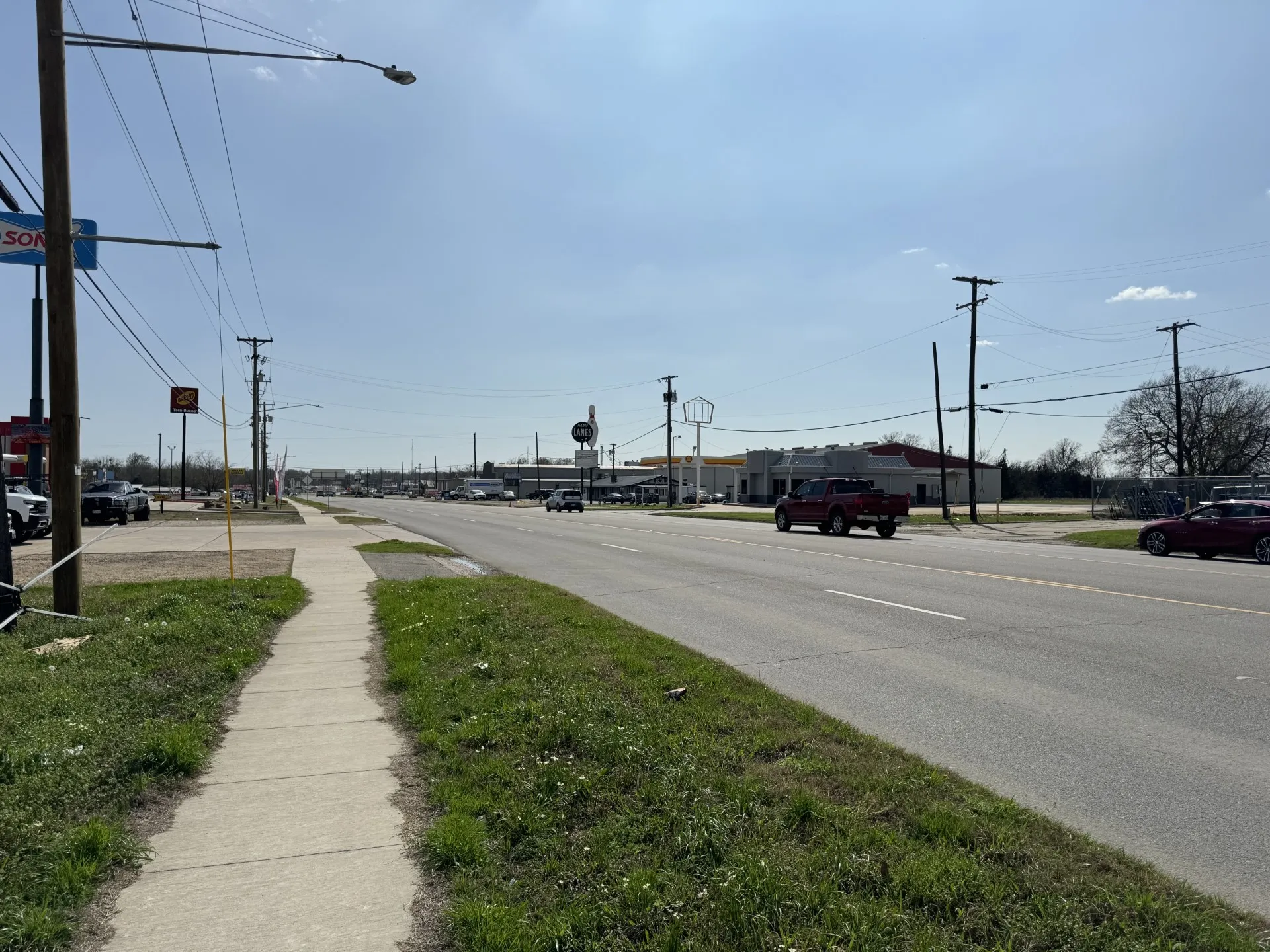 Unimproved Land For Sale in Lamar County , 000 NE Loop 286, Paris, Texas 75460, 0, 0, Garage spaces, 0 Sqft, built in 0, Price $1,350,000, mls#21268217, Real Estate Agent in Paris, Homes For Sale in Lamar county, Homes For Sale in Paris, Realtor in Paris Texas, Real Estate Brokerage Independent Realty Texas, Luminita Cordes Realtor