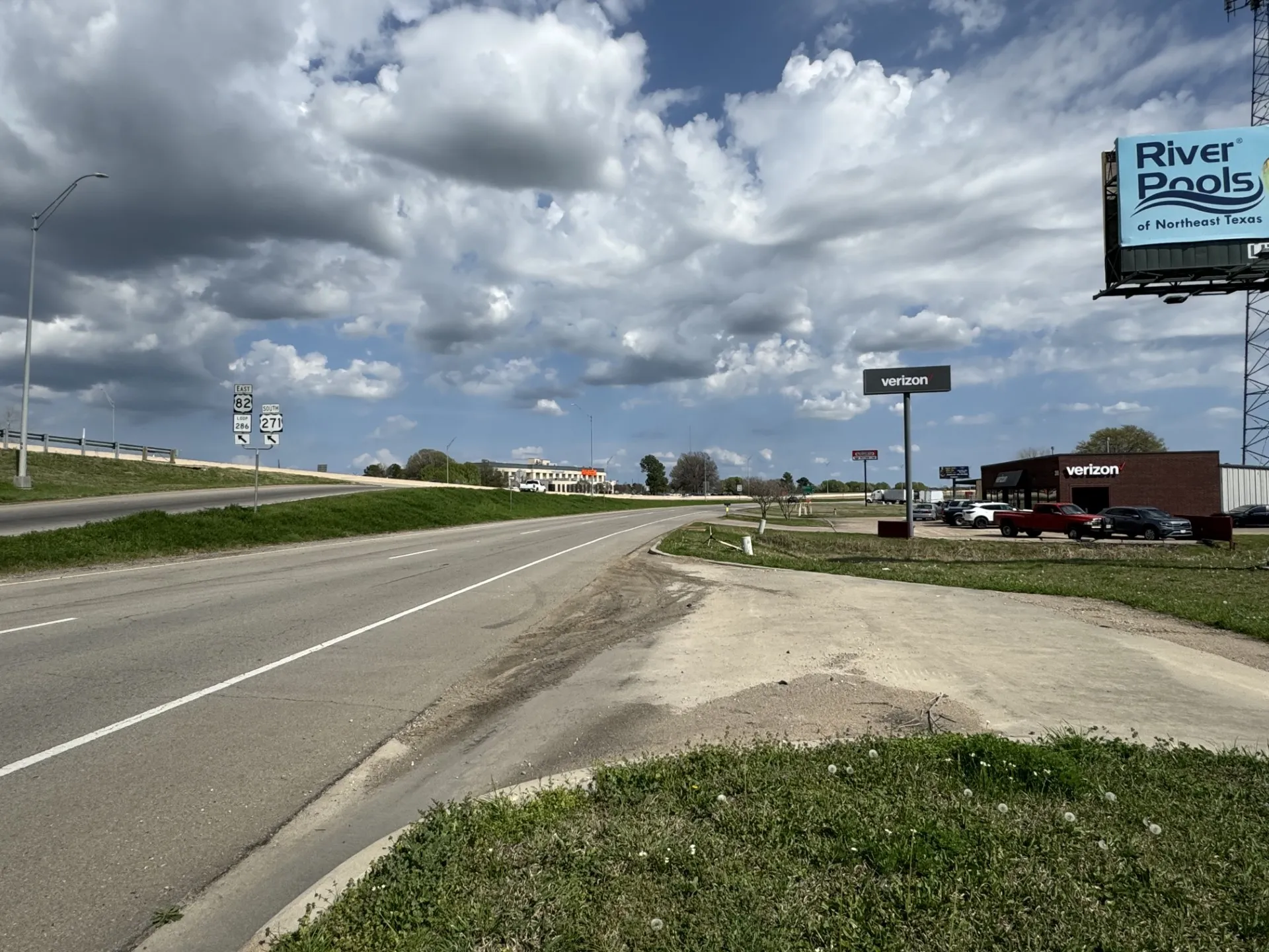 Unimproved Land For Sale in Lamar County , 000 NE Loop 286, Paris, Texas 75460, 0, 0, Garage spaces, 0 Sqft, built in 0, Price $1,350,000, mls#21268217, Real Estate Agent in Paris, Homes For Sale in Lamar county, Homes For Sale in Paris, Realtor in Paris Texas, Real Estate Brokerage Independent Realty Texas, Luminita Cordes Realtor