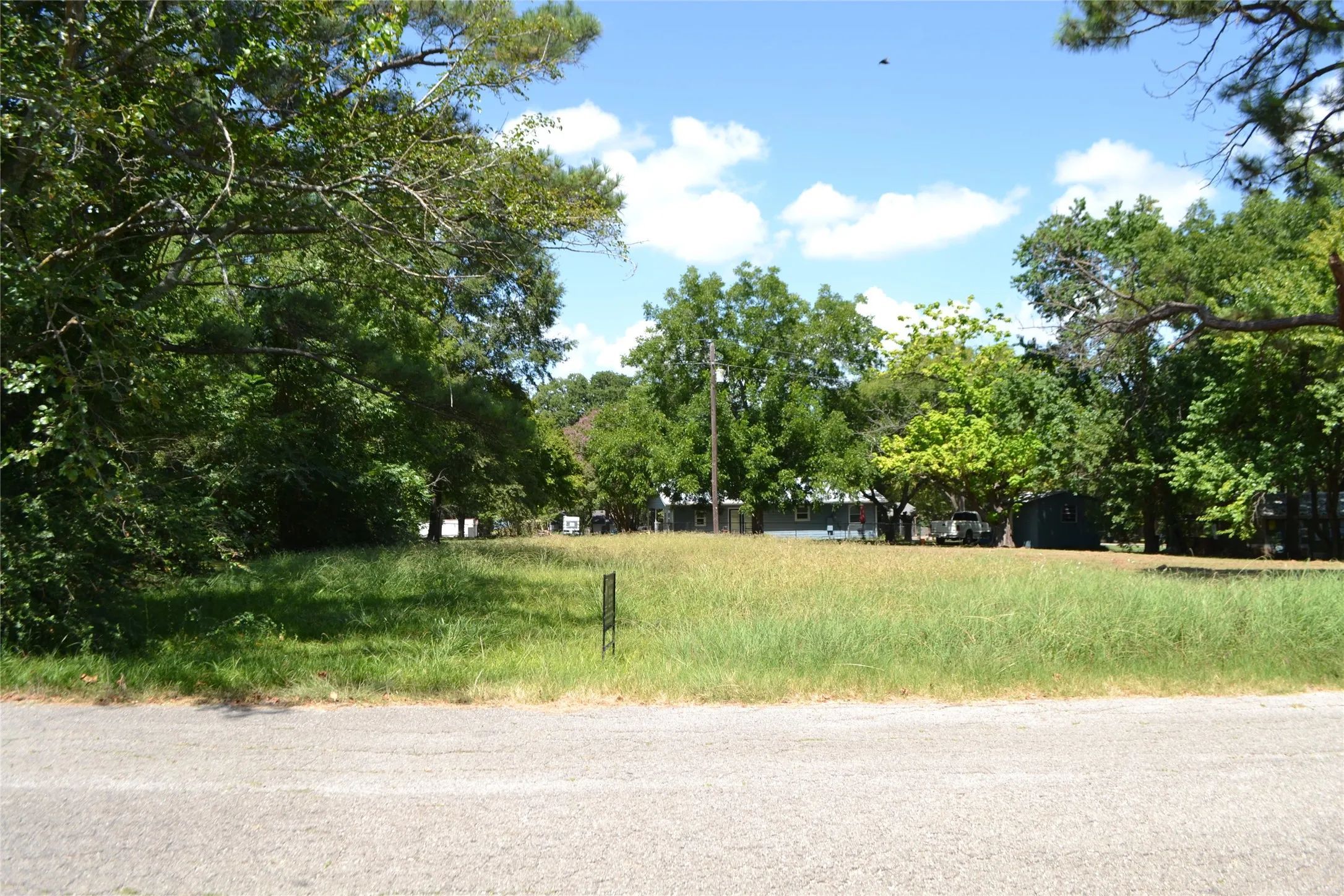 Unimproved Land For Sale in Rains County , Lot 331 Clower Court, East Tawakoni, Texas 75472, 0, 0, Garage spaces, 0 Sqft, built in 0, mls#21268225, Real Estate Agent in East Tawakoni, Homes For Sale in Rains county, Homes For Sale in East Tawakoni, Realtor in East Tawakoni Texas, Real Estate Brokerage Independent Realty Texas, Luminita Cordes Realtor