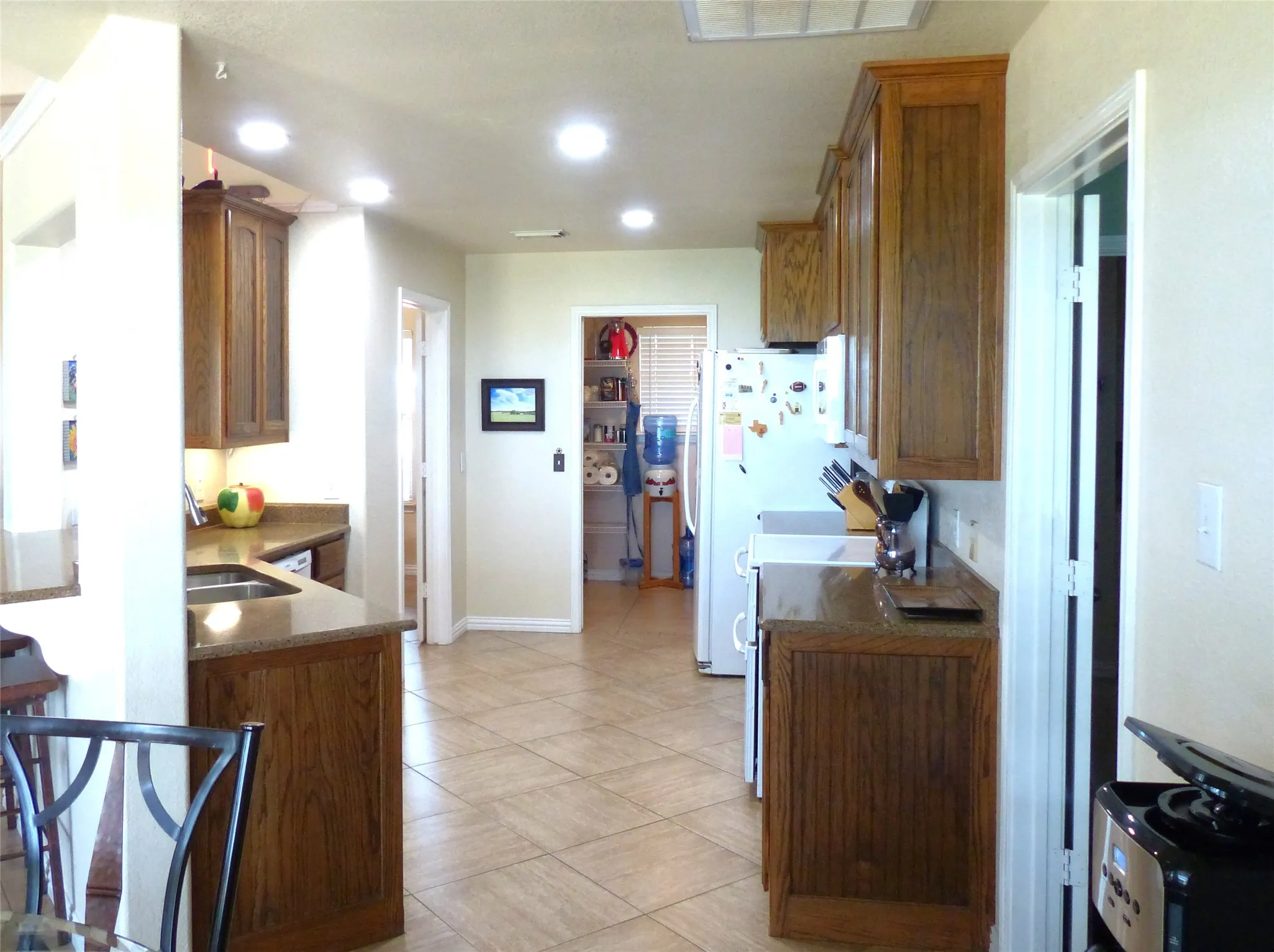 Farm For Sale in Mc Culloch County , 1825 FM 1028, Rochelle, Texas 76872, 2 Bedroom, 2 Bathroom, Garage spaces, 2,090 Sqft, built in 2000, mls#21268255, Real Estate Agent in Rochelle, Homes For Sale in Mc Culloch county, Homes For Sale in Rochelle, Realtor in Rochelle Texas, Real Estate Brokerage Independent Realty Texas, Luminita Cordes Realtor