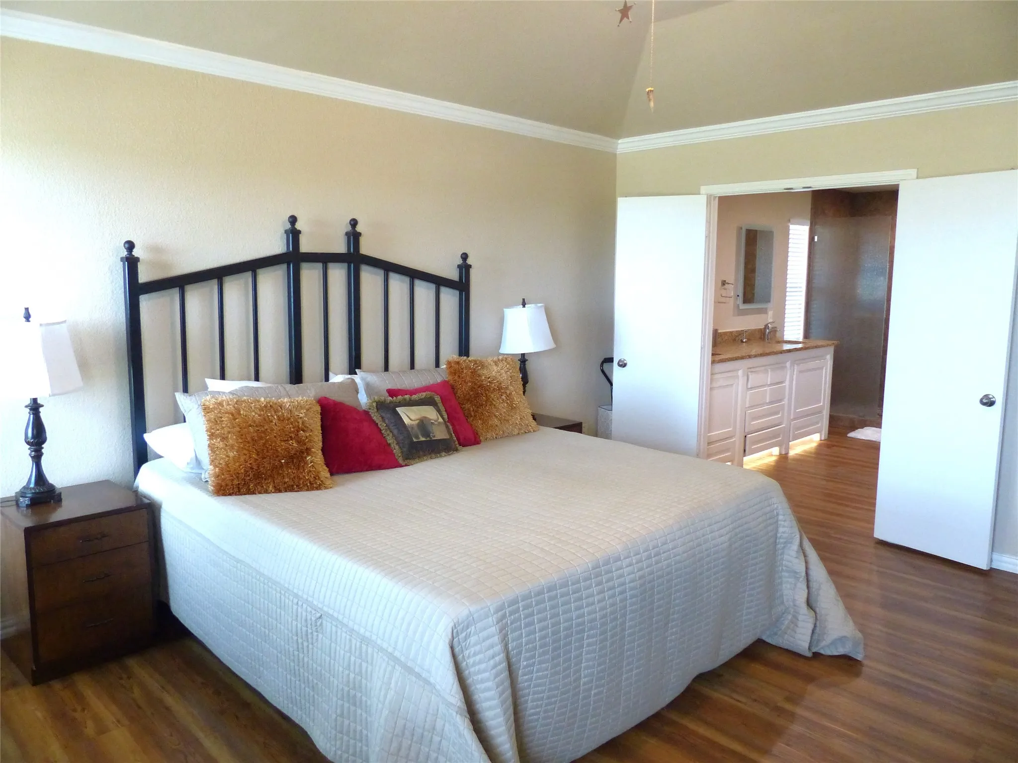 Farm For Sale in Mc Culloch County , 1825 FM 1028, Rochelle, Texas 76872, 2 Bedroom, 2 Bathroom, Garage spaces, 2,090 Sqft, built in 2000, mls#21268255, Real Estate Agent in Rochelle, Homes For Sale in Mc Culloch county, Homes For Sale in Rochelle, Realtor in Rochelle Texas, Real Estate Brokerage Independent Realty Texas, Luminita Cordes Realtor