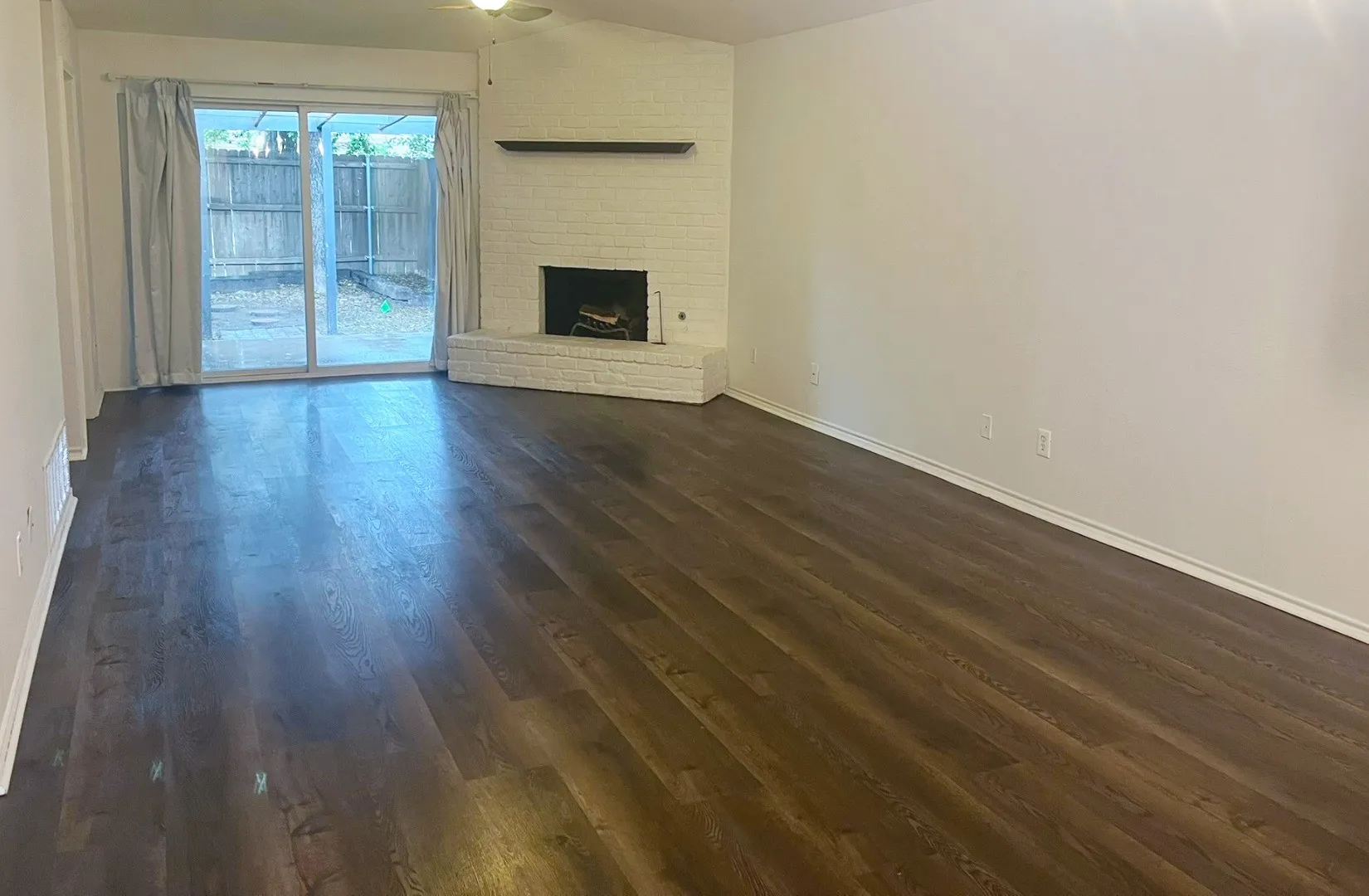 Duplex For Rent in Collin County , 1805 Bristol Cove, Plano, Texas 75074, 3 Bedroom, 2 Bathroom, Garage spaces, 1,623 Sqft, built in 1978, mls#21268256, Real Estate Agent in Plano, Homes For Rent in Collin county, Homes For Rent in Plano, Realtor in Plano Texas, Real Estate Brokerage Independent Realty Texas, Luminita Cordes Realtor