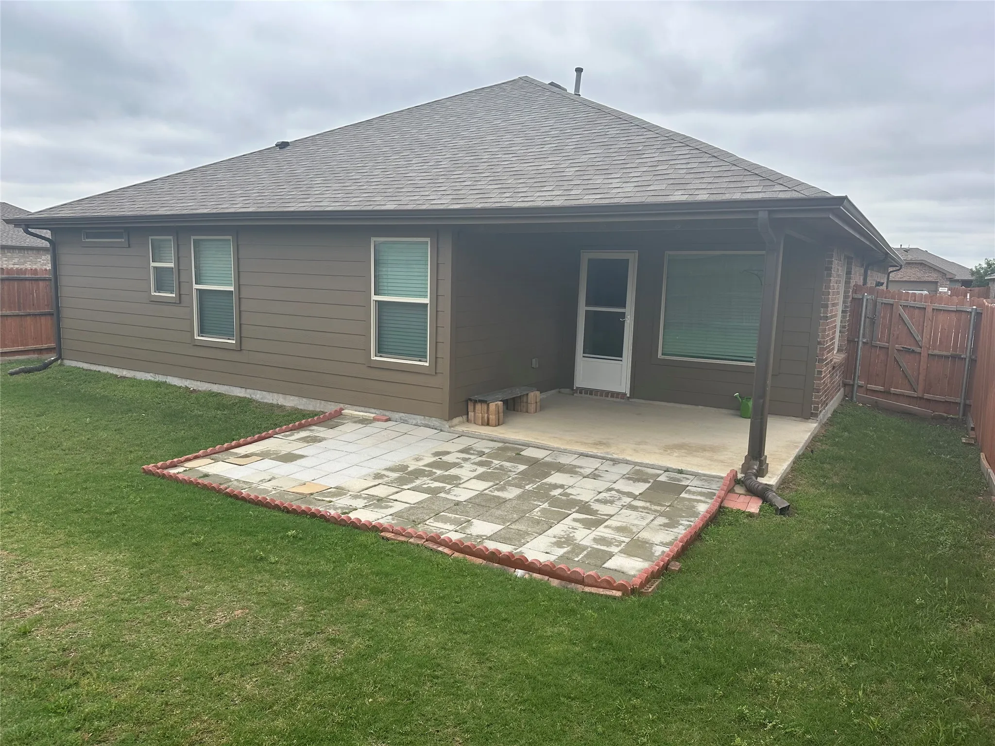 Single Family Residence For Rent in Tarrant County , 6200 Blacksmith Avenue, Fort Worth, Texas 76179, 4 Bedrooms, 2 Bathrooms, 1 Garage spaces, 1,796 Sqft, built in 2020, Price $2,199, mls#21266901, Real Estate Agent in Fort Worth, Homes For Rent in Tarrant county, Homes For Rent in Fort Worth, Realtor in Fort Worth Texas, Real Estate Brokerage Independent Realty Texas, Luminita Cordes Realtor