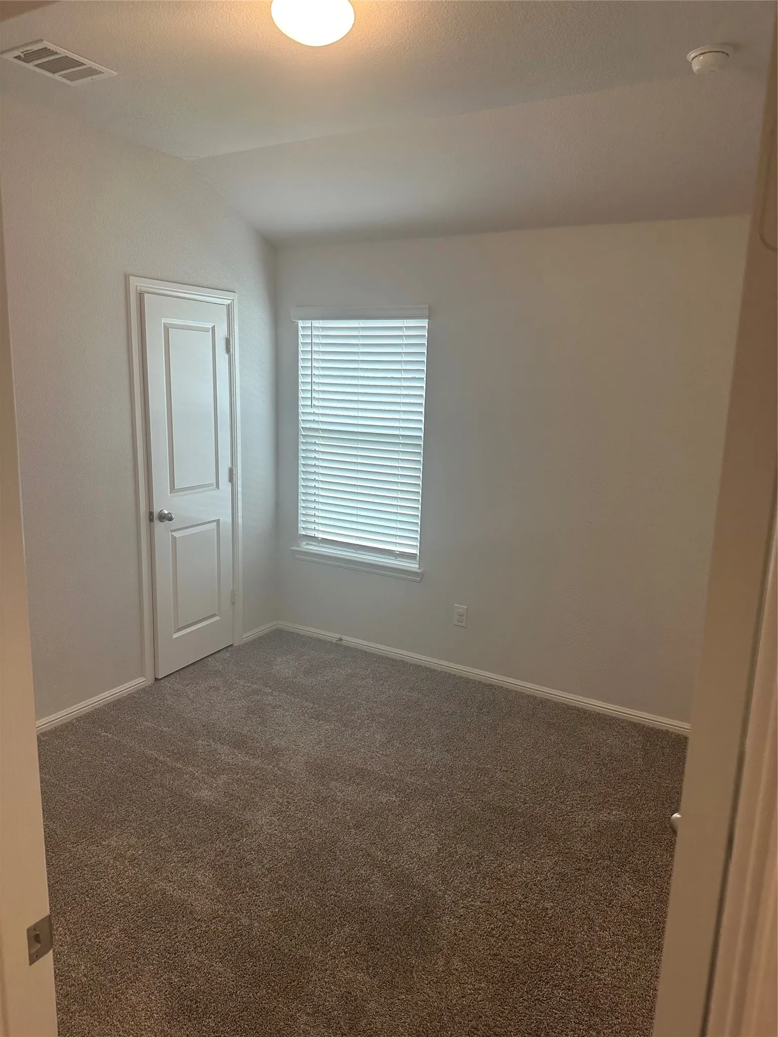 Single Family Residence For Rent in Tarrant County , 6200 Blacksmith Avenue, Fort Worth, Texas 76179, 4 Bedrooms, 2 Bathrooms, 1 Garage spaces, 1,796 Sqft, built in 2020, Price $2,199, mls#21266901, Real Estate Agent in Fort Worth, Homes For Rent in Tarrant county, Homes For Rent in Fort Worth, Realtor in Fort Worth Texas, Real Estate Brokerage Independent Realty Texas, Luminita Cordes Realtor