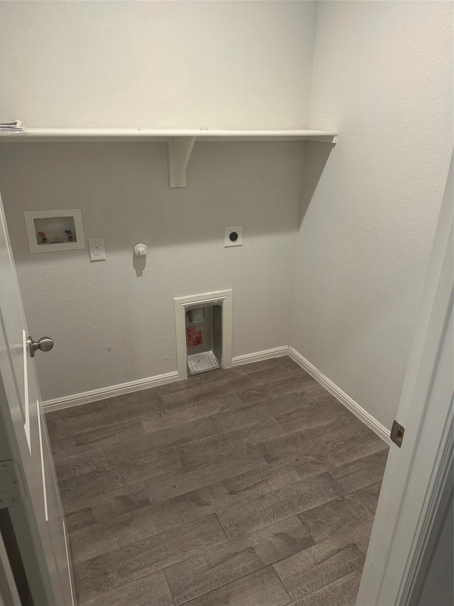 Single Family Residence For Rent in Tarrant County , 6200 Blacksmith Avenue, Fort Worth, Texas 76179, 4 Bedrooms, 2 Bathrooms, 1 Garage spaces, 1,796 Sqft, built in 2020, Price $2,199, mls#21266901, Real Estate Agent in Fort Worth, Homes For Rent in Tarrant county, Homes For Rent in Fort Worth, Realtor in Fort Worth Texas, Real Estate Brokerage Independent Realty Texas, Luminita Cordes Realtor