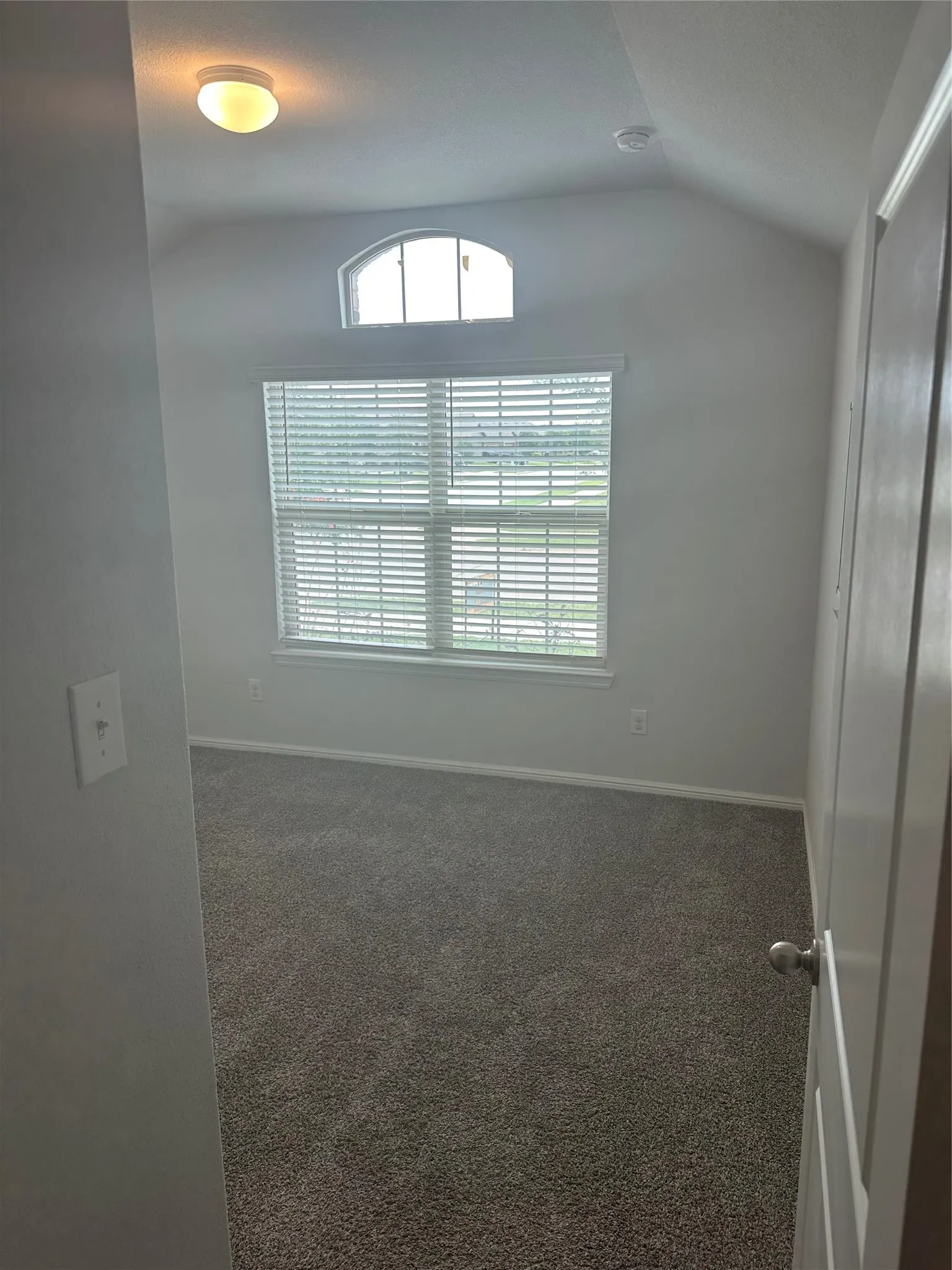 Single Family Residence For Rent in Tarrant County , 6200 Blacksmith Avenue, Fort Worth, Texas 76179, 4 Bedrooms, 2 Bathrooms, 1 Garage spaces, 1,796 Sqft, built in 2020, Price $2,199, mls#21266901, Real Estate Agent in Fort Worth, Homes For Rent in Tarrant county, Homes For Rent in Fort Worth, Realtor in Fort Worth Texas, Real Estate Brokerage Independent Realty Texas, Luminita Cordes Realtor