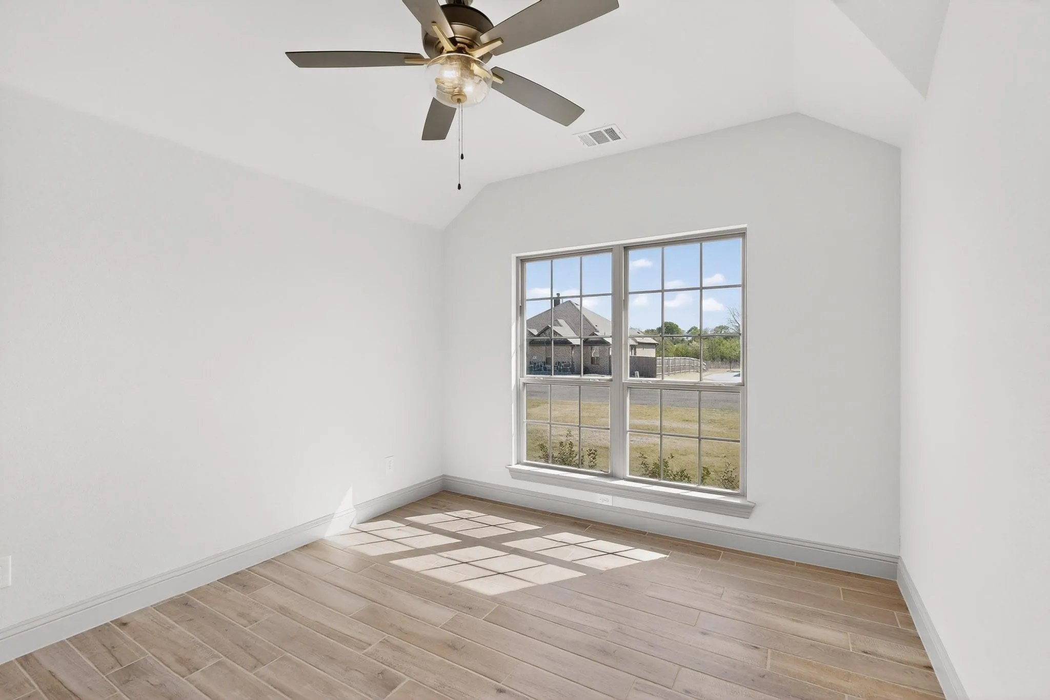 Single Family Residence For Sale in Henderson County , 906 Maxine Drive, Athens, Texas 75751, 4 Bedroom, 2 Bathroom, 2 Garage spaces, 2,175 Sqft, built in 2025, mls#21245319, Real Estate Agent in Athens, Homes For Sale in Henderson county, Homes For Sale in Athens, Realtor in Athens Texas, Real Estate Brokerage Independent Realty Texas, Luminita Cordes Realtor