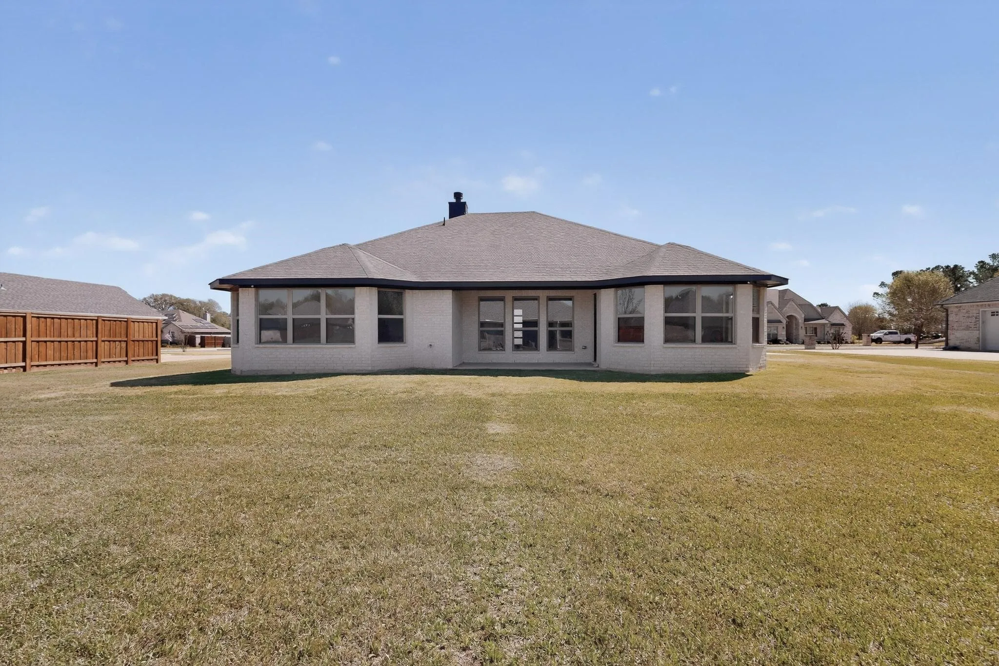 Single Family Residence For Sale in Henderson County , 906 Maxine Drive, Athens, Texas 75751, 4 Bedroom, 2 Bathroom, 2 Garage spaces, 2,175 Sqft, built in 2025, mls#21245319, Real Estate Agent in Athens, Homes For Sale in Henderson county, Homes For Sale in Athens, Realtor in Athens Texas, Real Estate Brokerage Independent Realty Texas, Luminita Cordes Realtor