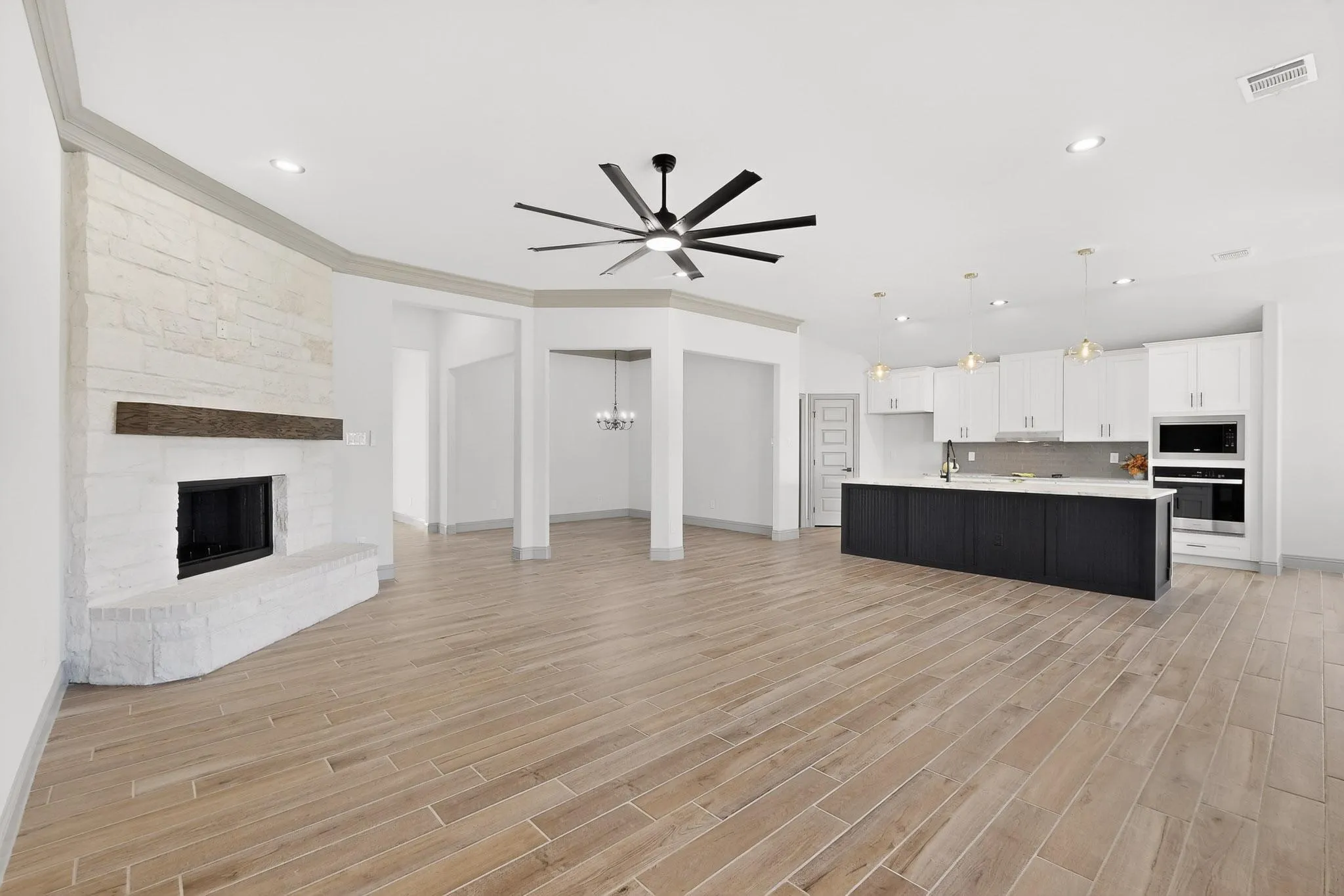 Single Family Residence For Sale in Henderson County , 906 Maxine Drive, Athens, Texas 75751, 4 Bedroom, 2 Bathroom, 2 Garage spaces, 2,175 Sqft, built in 2025, mls#21245319, Real Estate Agent in Athens, Homes For Sale in Henderson county, Homes For Sale in Athens, Realtor in Athens Texas, Real Estate Brokerage Independent Realty Texas, Luminita Cordes Realtor