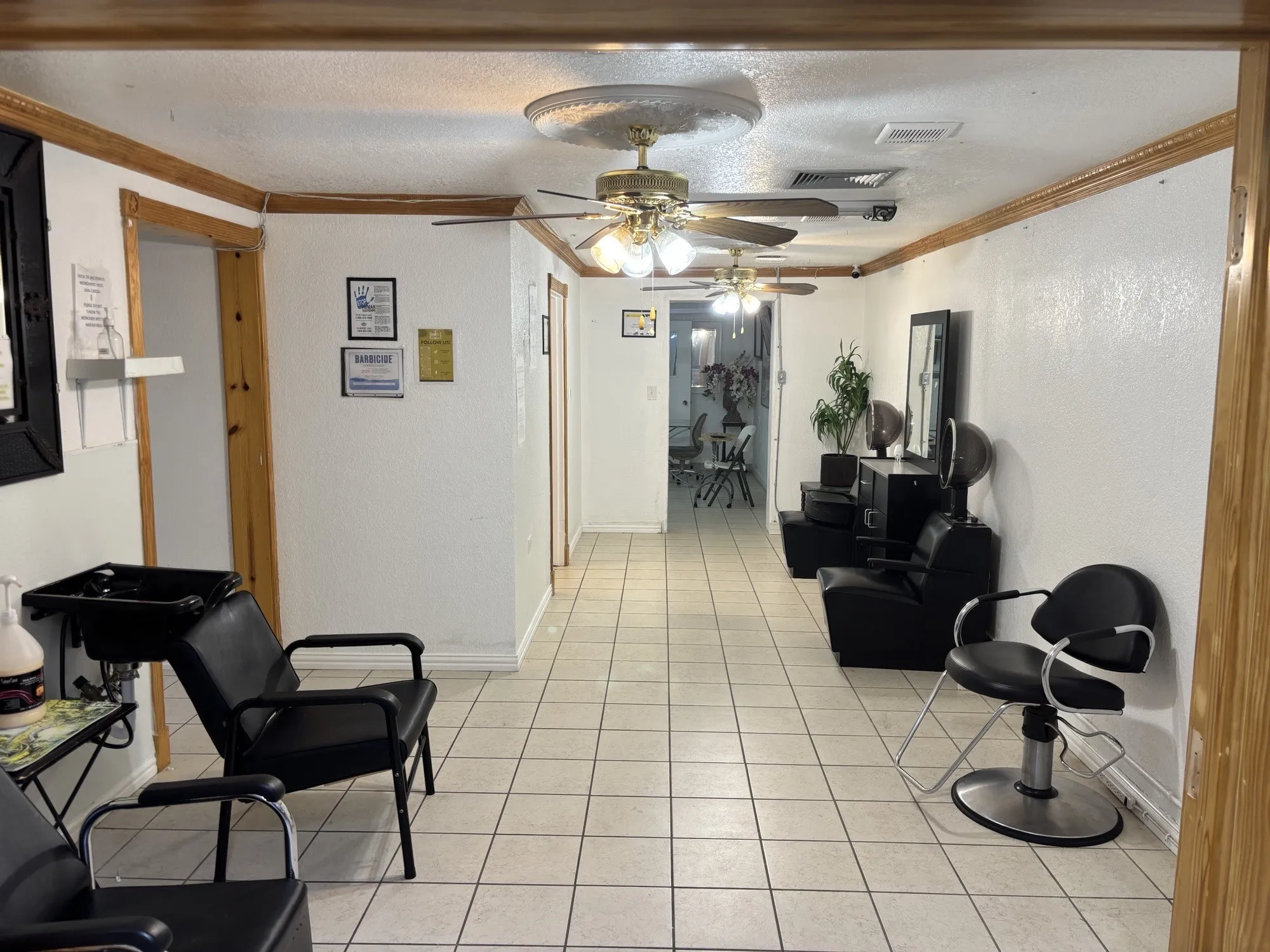 Retail For Sale in Tarrant County , 4000 E Lancaster Avenue, Fort Worth, Texas 76103, 0, 0, Garage spaces, 0 Sqft, built in 1956, Price $625,000, mls#21267920, Real Estate Agent in Fort Worth, Homes For Sale in Tarrant county, Homes For Sale in Fort Worth, Realtor in Fort Worth Texas, Real Estate Brokerage Independent Realty Texas, Luminita Cordes Realtor