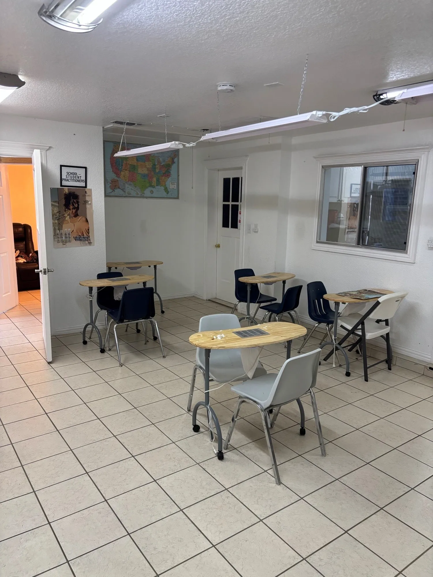 Retail For Sale in Tarrant County , 4000 E Lancaster Avenue, Fort Worth, Texas 76103, 0, 0, Garage spaces, 0 Sqft, built in 1956, Price $625,000, mls#21267920, Real Estate Agent in Fort Worth, Homes For Sale in Tarrant county, Homes For Sale in Fort Worth, Realtor in Fort Worth Texas, Real Estate Brokerage Independent Realty Texas, Luminita Cordes Realtor