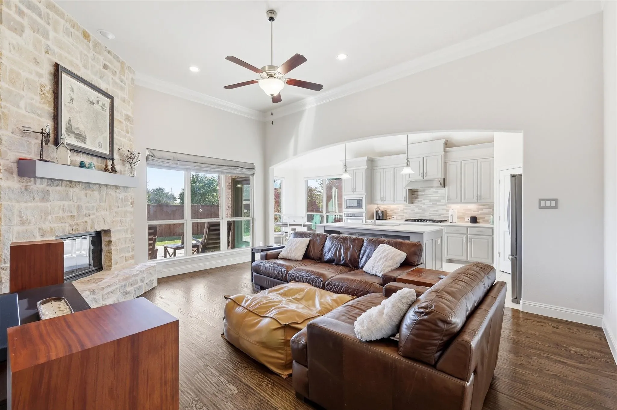 Single Family Residence For Sale in Denton County , 9900 Denali Drive, Little Elm, Texas 75068, 3 Bedroom, 2 Bathroom, 2 Garage spaces, 2,095 Sqft, built in 2017, mls#21267952, Real Estate Agent in Little Elm, Homes For Sale in Denton county, Homes For Sale in Little Elm, Realtor in Little Elm Texas, Real Estate Brokerage Independent Realty Texas, Luminita Cordes Realtor