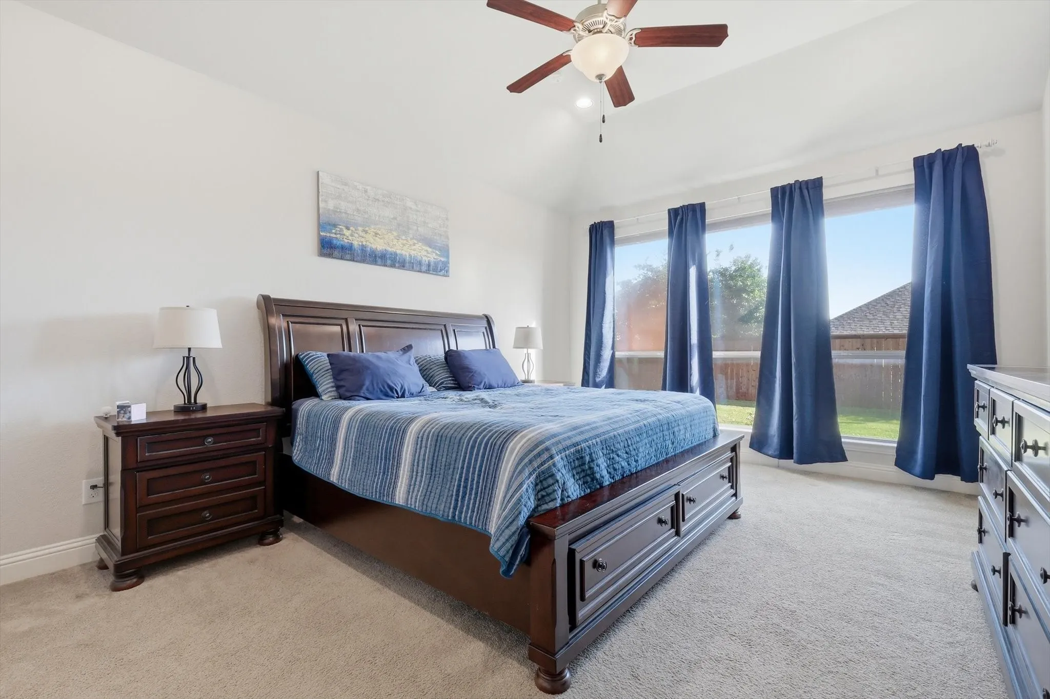 Single Family Residence For Sale in Denton County , 9900 Denali Drive, Little Elm, Texas 75068, 3 Bedroom, 2 Bathroom, 2 Garage spaces, 2,095 Sqft, built in 2017, mls#21267952, Real Estate Agent in Little Elm, Homes For Sale in Denton county, Homes For Sale in Little Elm, Realtor in Little Elm Texas, Real Estate Brokerage Independent Realty Texas, Luminita Cordes Realtor
