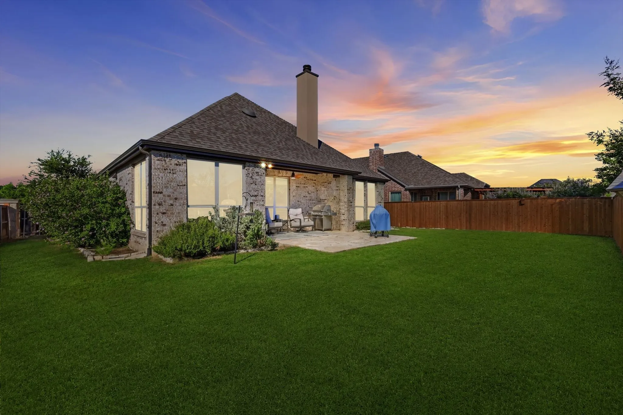Single Family Residence For Sale in Denton County , 9900 Denali Drive, Little Elm, Texas 75068, 3 Bedroom, 2 Bathroom, 2 Garage spaces, 2,095 Sqft, built in 2017, mls#21267952, Real Estate Agent in Little Elm, Homes For Sale in Denton county, Homes For Sale in Little Elm, Realtor in Little Elm Texas, Real Estate Brokerage Independent Realty Texas, Luminita Cordes Realtor