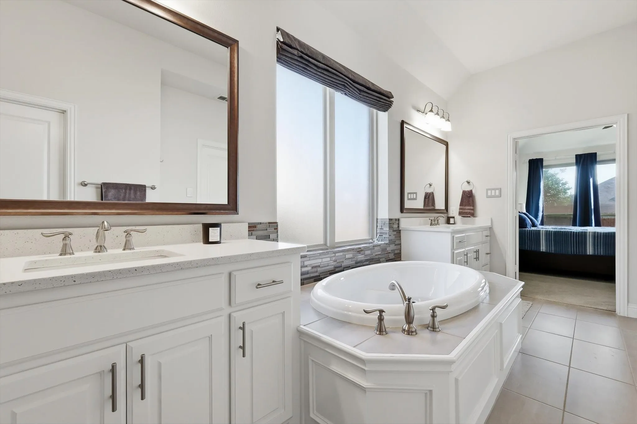 Single Family Residence For Sale in Denton County , 9900 Denali Drive, Little Elm, Texas 75068, 3 Bedroom, 2 Bathroom, 2 Garage spaces, 2,095 Sqft, built in 2017, mls#21267952, Real Estate Agent in Little Elm, Homes For Sale in Denton county, Homes For Sale in Little Elm, Realtor in Little Elm Texas, Real Estate Brokerage Independent Realty Texas, Luminita Cordes Realtor