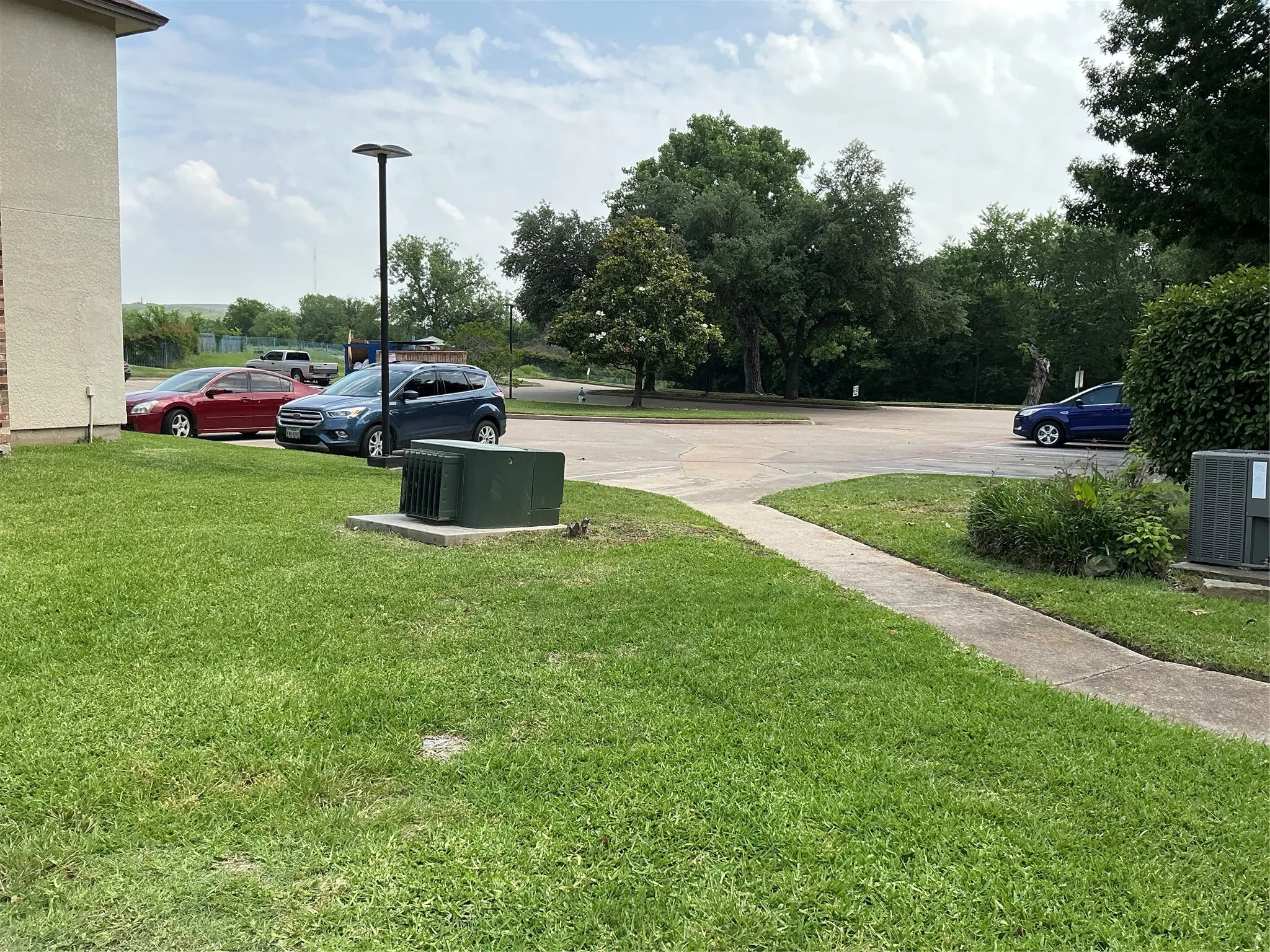 Condominium For Rent in Dallas County , 923 Turtle Lake Boulevard, Irving, Texas 75060, 1 Bedroom, 2 Bathroom, Garage spaces, 940 Sqft, built in 1982, mls#21265761, Real Estate Agent in Irving, Homes For Rent in Dallas county, Homes For Rent in Irving, Realtor in Irving Texas, Real Estate Brokerage Independent Realty Texas, Luminita Cordes Realtor
