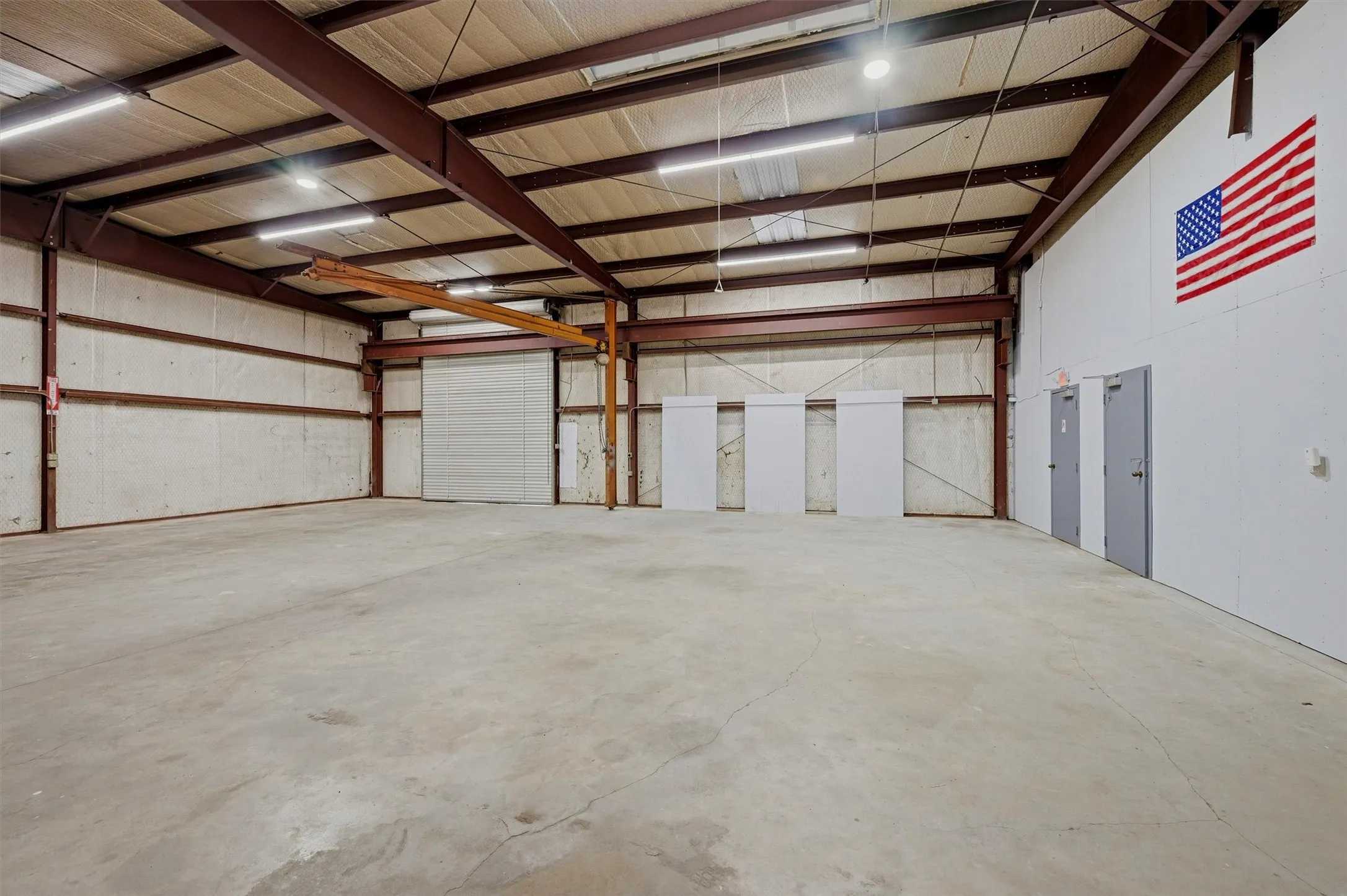 Industrial For Rent in Grayson County , 224 E Cottage Street, Sherman, Texas 75090, 0, 0, Garage spaces, 10,200 Sqft, built in 1985, Price $7,555, mls#21267461, Real Estate Agent in Sherman, Homes For Rent in Grayson county, Homes For Rent in Sherman, Realtor in Sherman Texas, Real Estate Brokerage Independent Realty Texas, Luminita Cordes Realtor