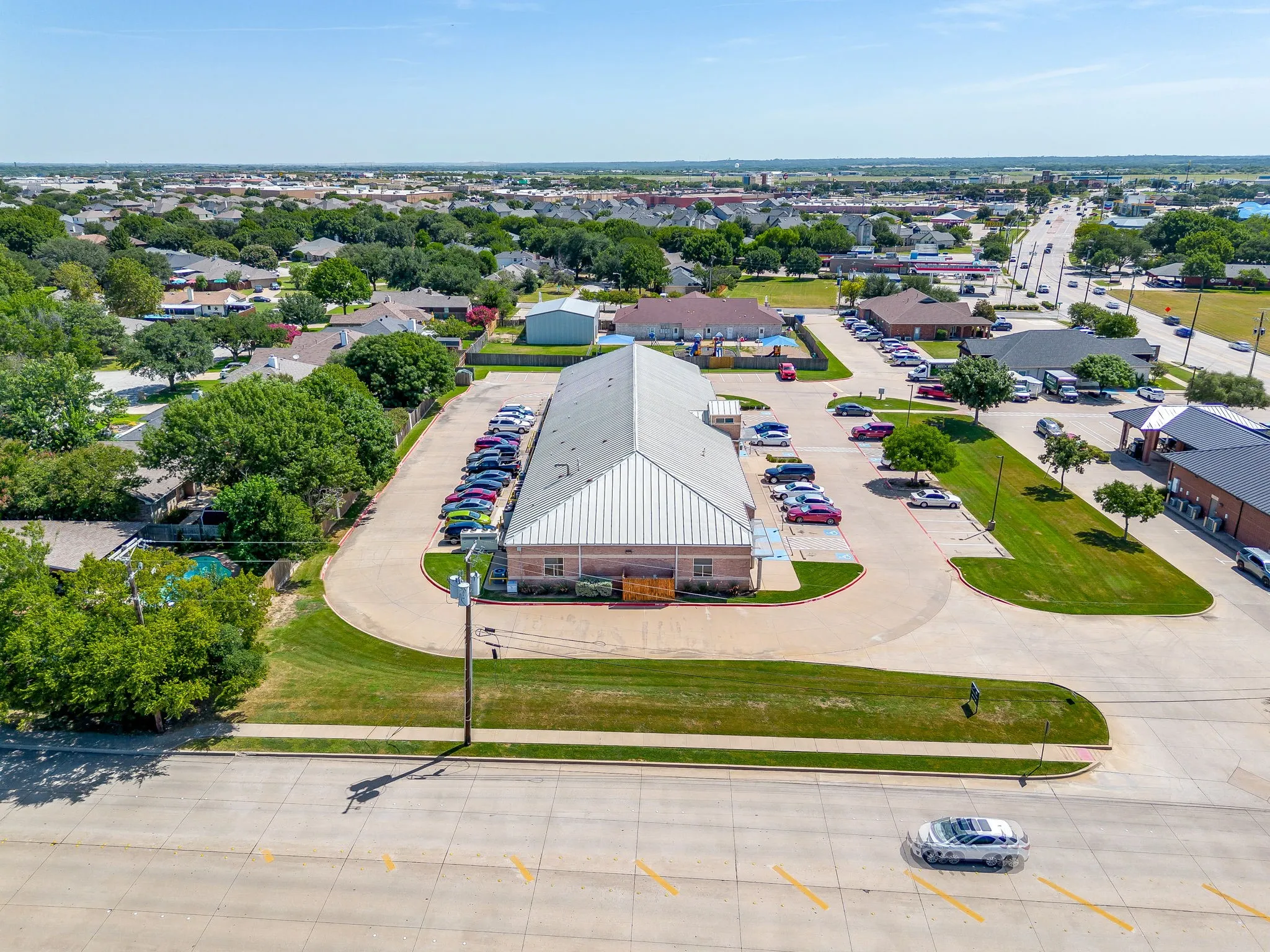 Office For Rent in Tarrant County , 671 NE Alsbury Boulevard, Burleson, Texas 76028, 0, 0, Garage spaces, 1,753 Sqft, built in 2004, mls#21268350, Real Estate Agent in Burleson, Homes For Rent in Tarrant county, Homes For Rent in Burleson, Realtor in Burleson Texas, Real Estate Brokerage Independent Realty Texas, Luminita Cordes Realtor