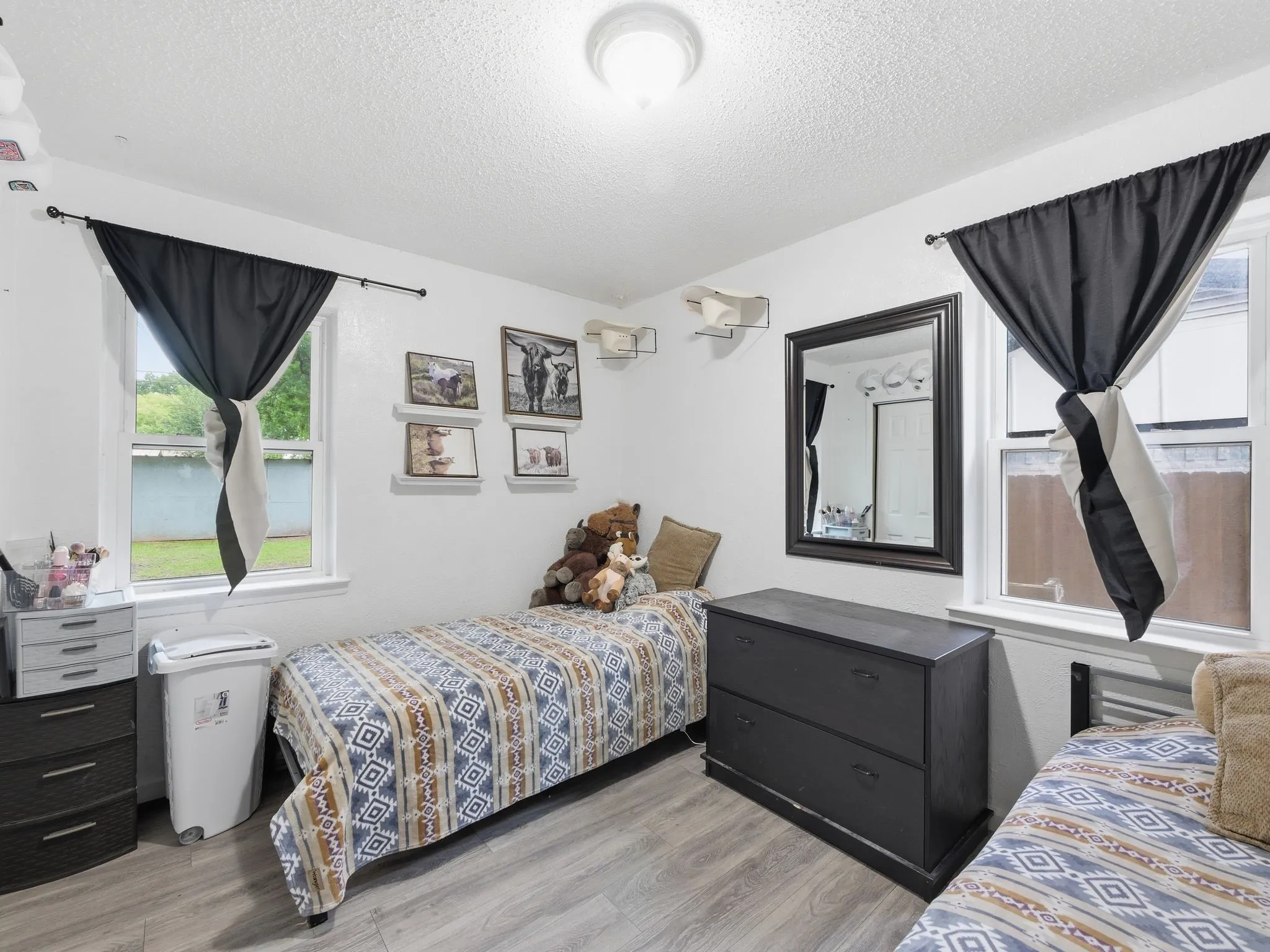 Single Family Residence For Sale in Dallas County , 2219 Loyce Drive, Mesquite, Texas 75149, 3 Bedrooms, 1 Bathroom, 1 Garage spaces, 910 Sqft, built in 1959, Price $238,000, mls#21268352, Real Estate Agent in Mesquite, Homes For Sale in Dallas county, Homes For Sale in Mesquite, Realtor in Mesquite Texas, Real Estate Brokerage Independent Realty Texas, Luminita Cordes Realtor