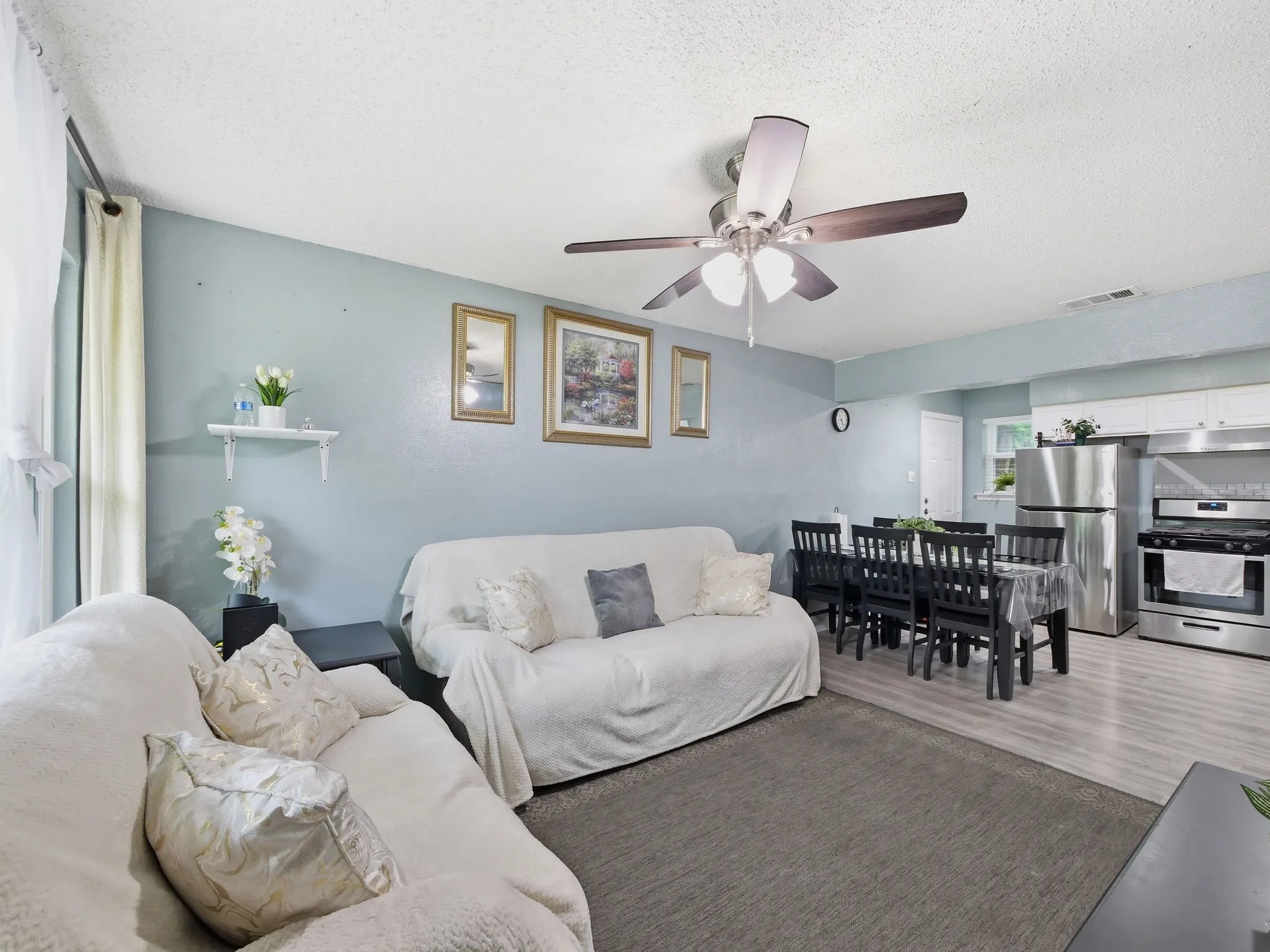 Single Family Residence For Sale in Dallas County , 2219 Loyce Drive, Mesquite, Texas 75149, 3 Bedrooms, 1 Bathroom, 1 Garage spaces, 910 Sqft, built in 1959, Price $238,000, mls#21268352, Real Estate Agent in Mesquite, Homes For Sale in Dallas county, Homes For Sale in Mesquite, Realtor in Mesquite Texas, Real Estate Brokerage Independent Realty Texas, Luminita Cordes Realtor